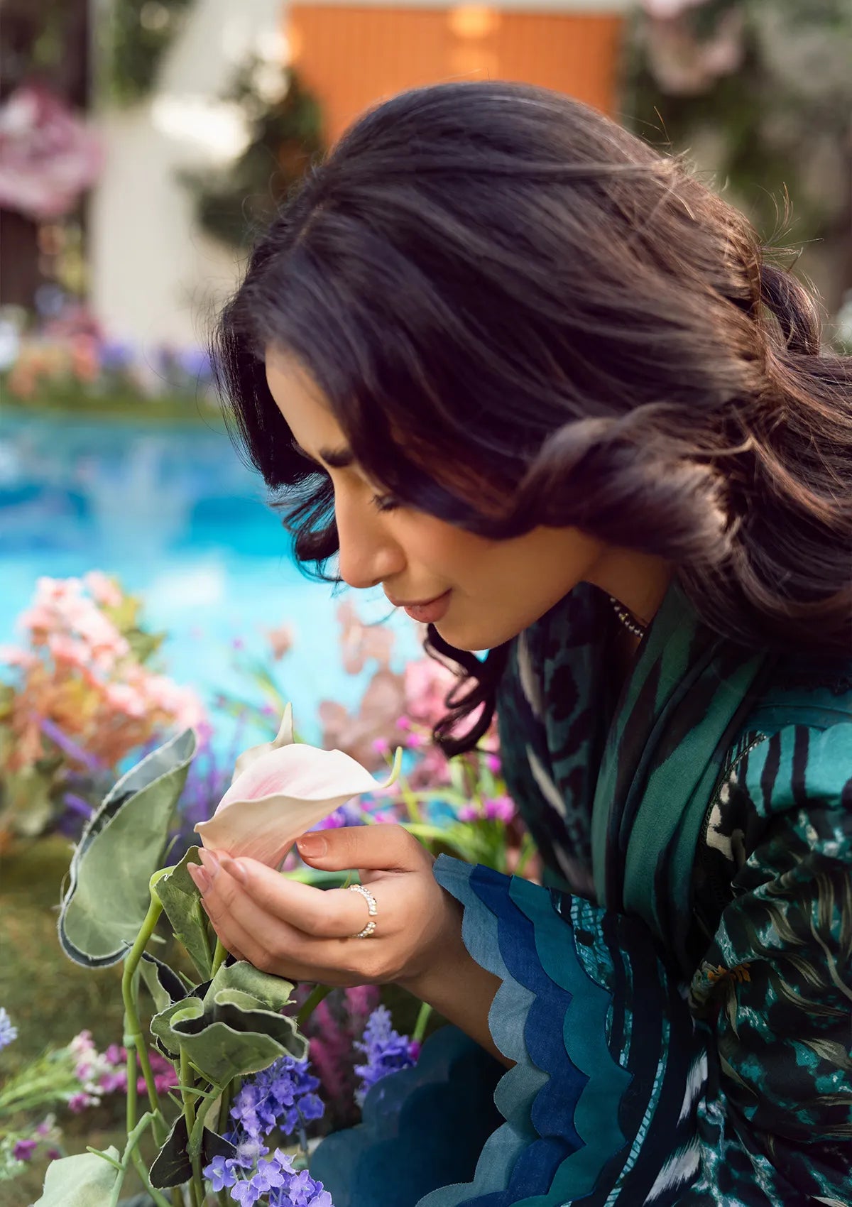 mohsin-saeed-fabrics-designer-daily-wear-formal-and-wedding-suits-within-budget-This-product-is-from-elaf-prints-lawn25-vol-2-eps-4a-sable-luxe-is-available-on-Mohsin-saeed-fabrics-website.