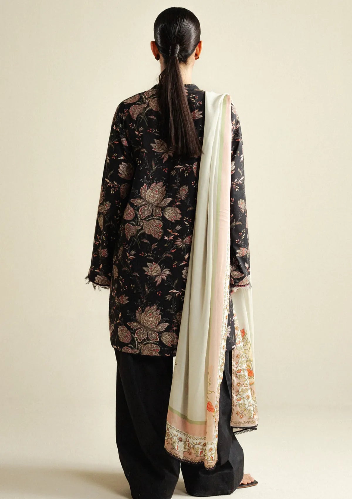 mohsin-saeed-fabrics-luxury-fashion-collection-daily-wear-wedding-and-formal-in-budget-This-product-is-from-coco-by-zara-shahjahan-drop-4-prints25-daisy-8b-is-available-on-Mohsin-saeed-fabrics-website.