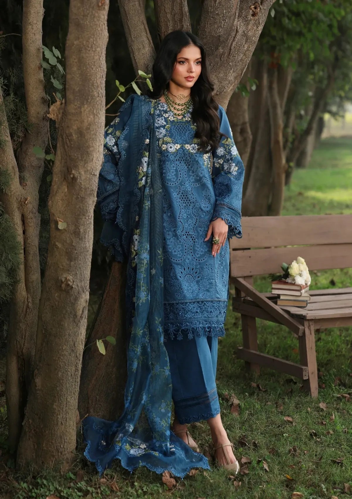 Sardinia Tales Of Petals'26 D-1506 BLUE BLOSSOMS