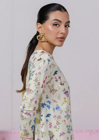 mohsin-saeed-fabrics-affordable-luxury-outfits-for-daily-formal-and-wedding-wear-This-product-is-from-qalamkar-qprints-lawn25-vol-2-em-09a-hazel-is-available-on-Mohsin-saeed-fabrics-website.