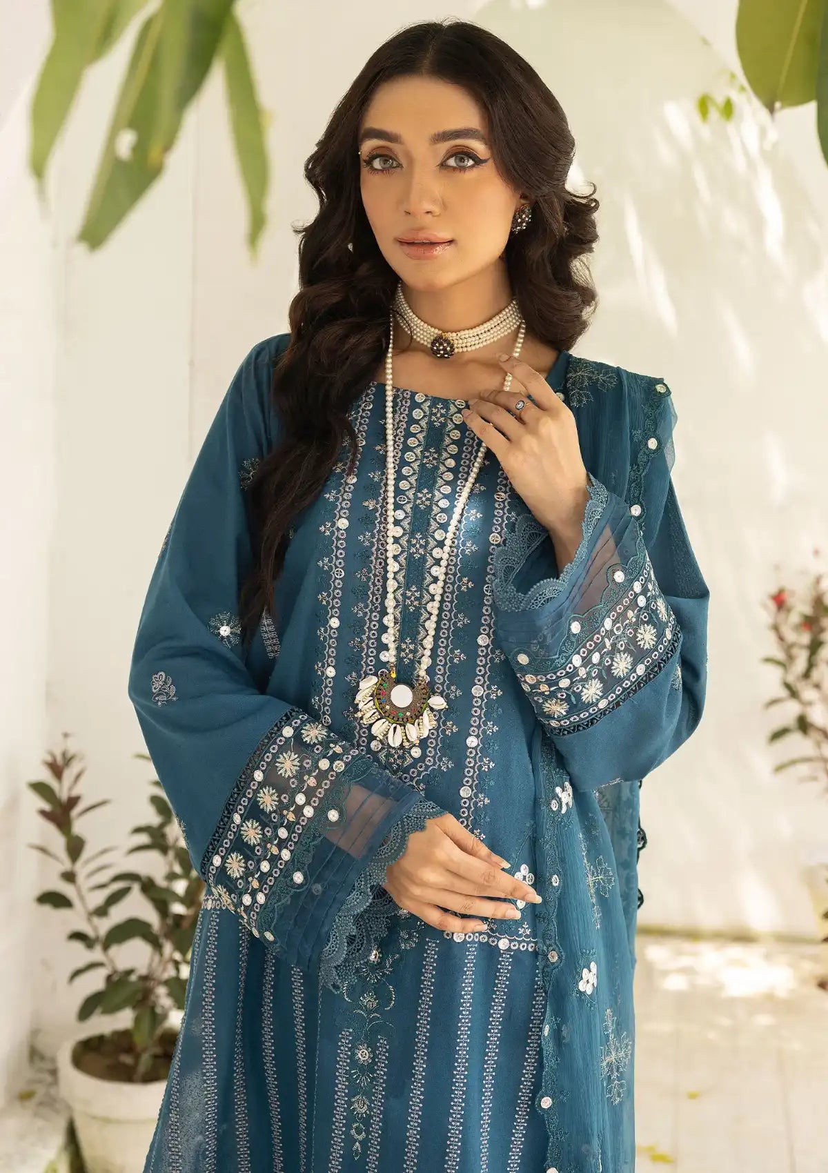 Ayla Zahra Singhar Luxury Emb Karandi'23 SNAZ 8 - Mohsin Saeed Fabrics
