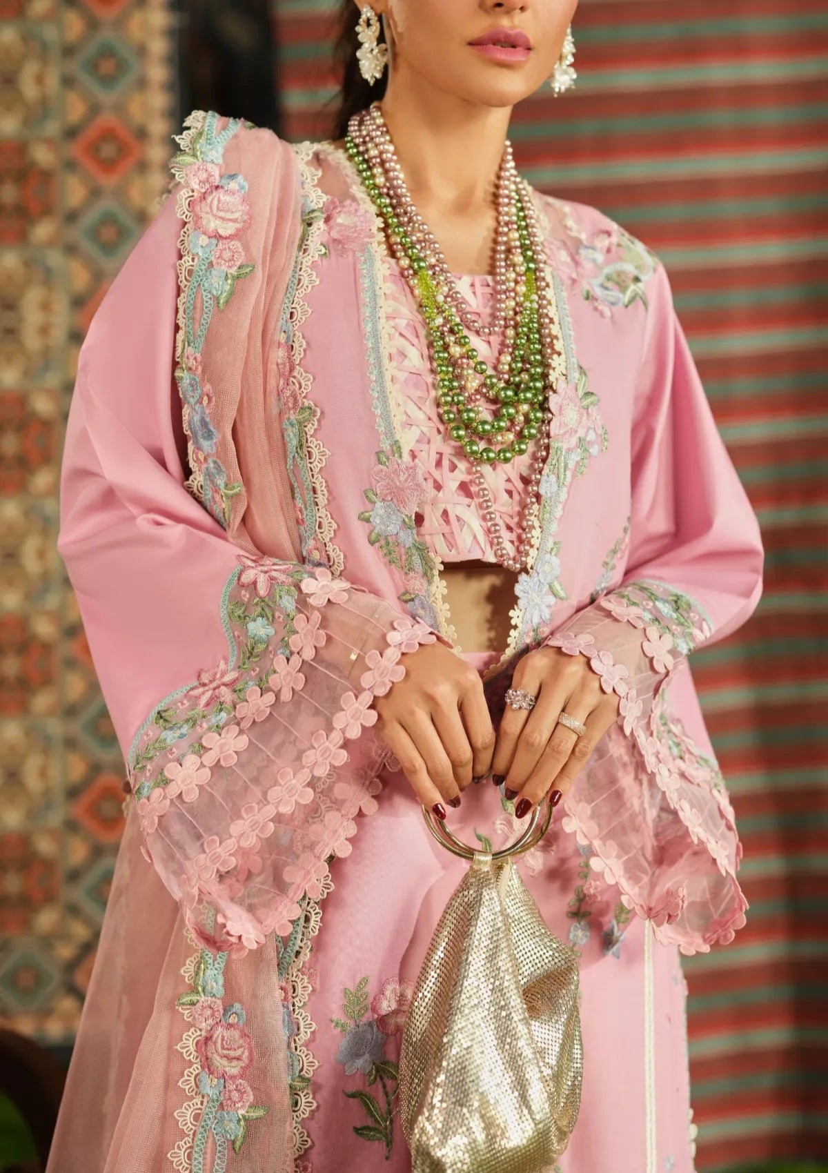 Maryam Hussain Luxury Lawn'26 D-08 Aesaar