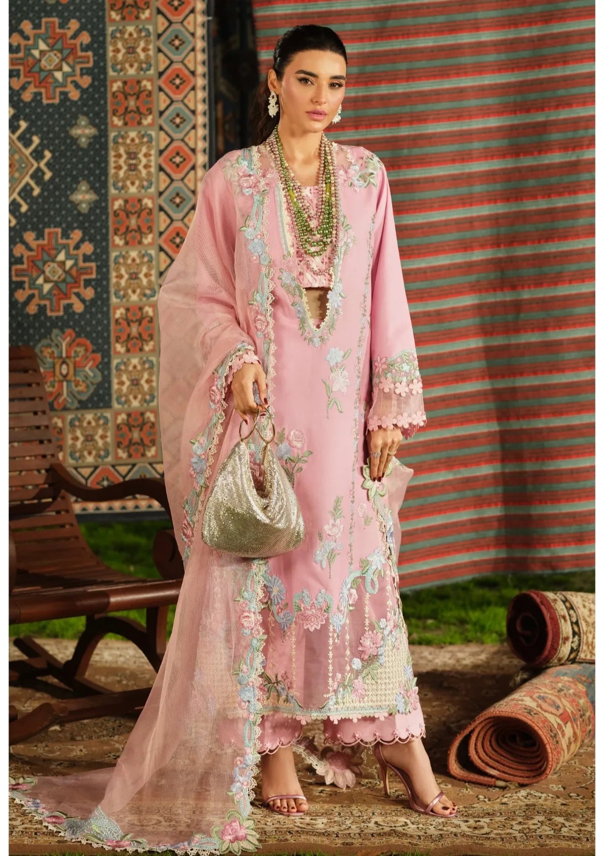 Maryam Hussain Luxury Lawn'26 D-08 Aesaar