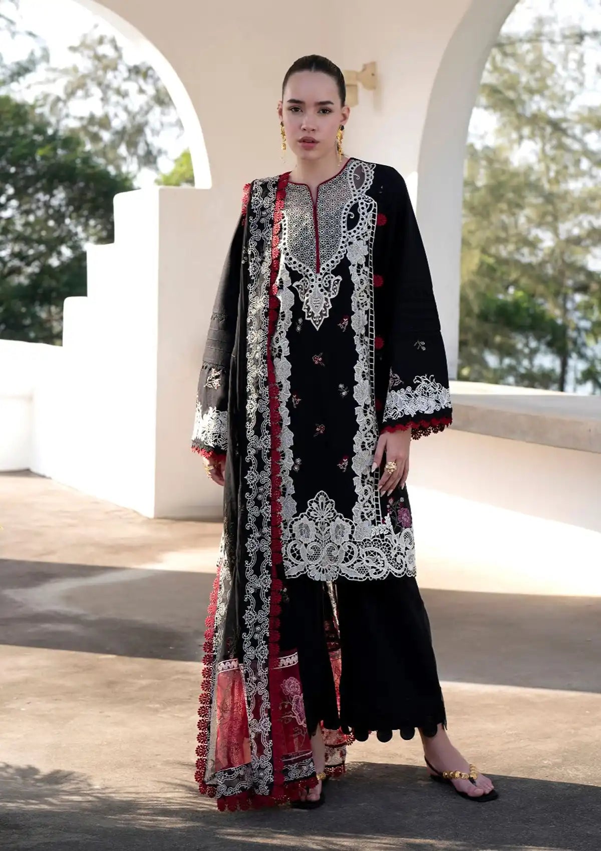 mohsin-saeed-fabrics-designer-daily-wear-formal-and-wedding-suits-within-budget-This-product-is-from-nofha-afsana-lawn25-d-04-charlotte-is-available-on-Mohsin-saeed-fabrics-website.