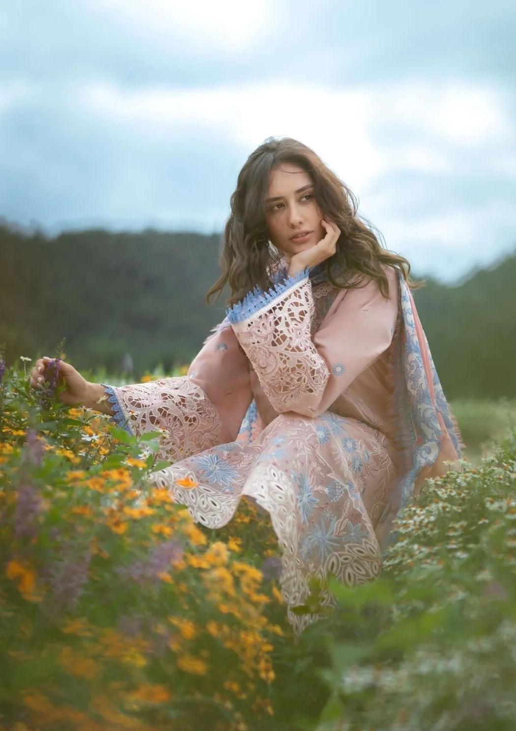 Mushq Secret Garden Hemline'26 D-12A Bloom Sonata