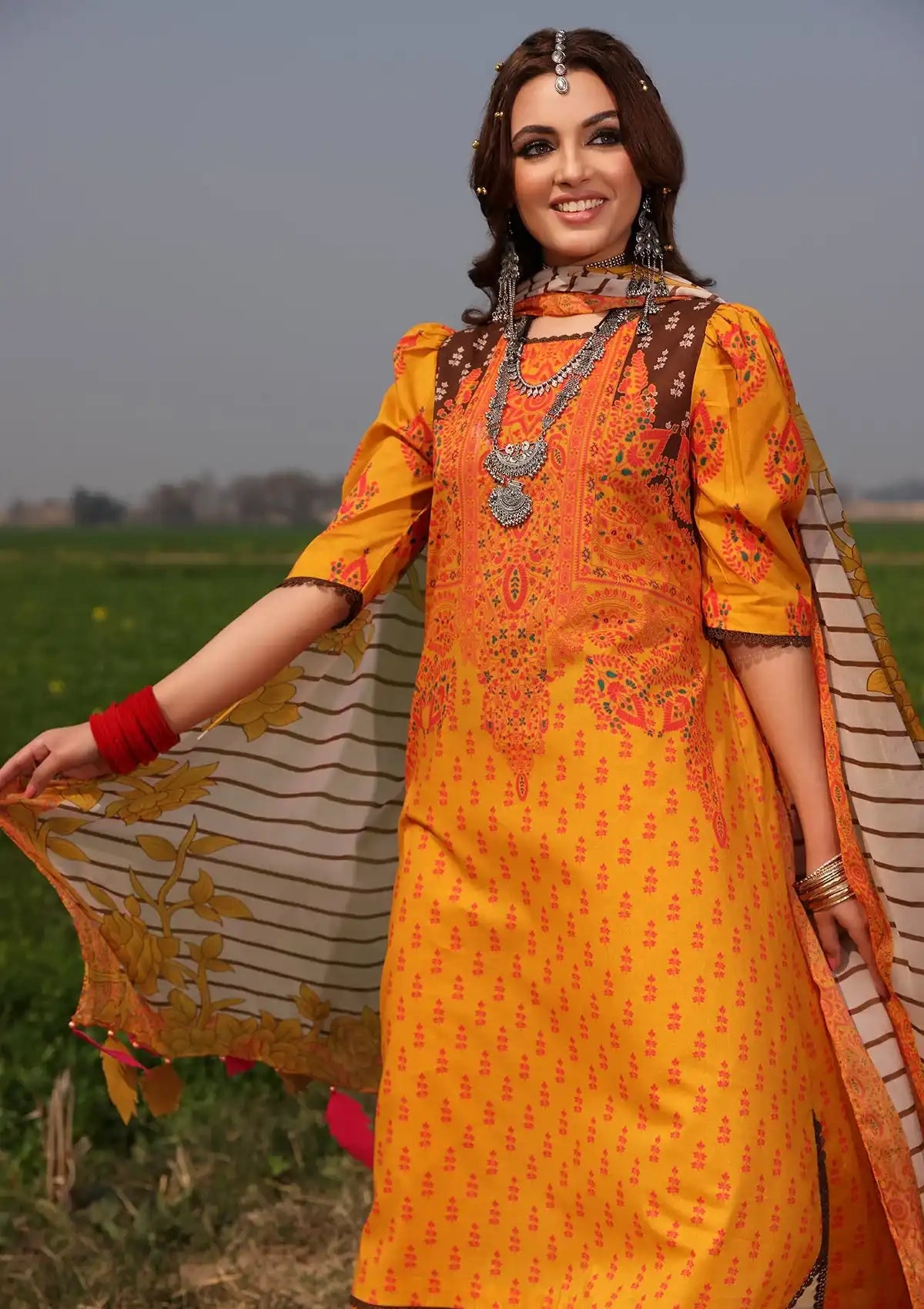 Charizma Signature Prints Lawn'24 SP4-02 - Mohsin Saeed Fabrics