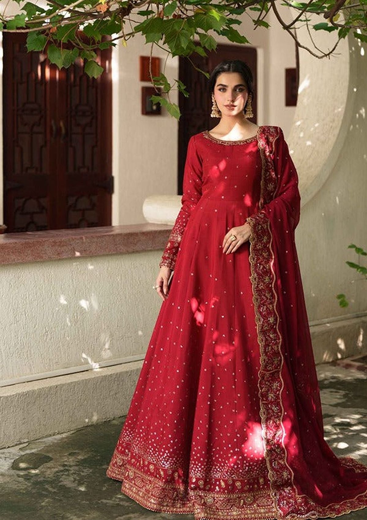 Neeshay Shagun Formals'26 -Roshanara