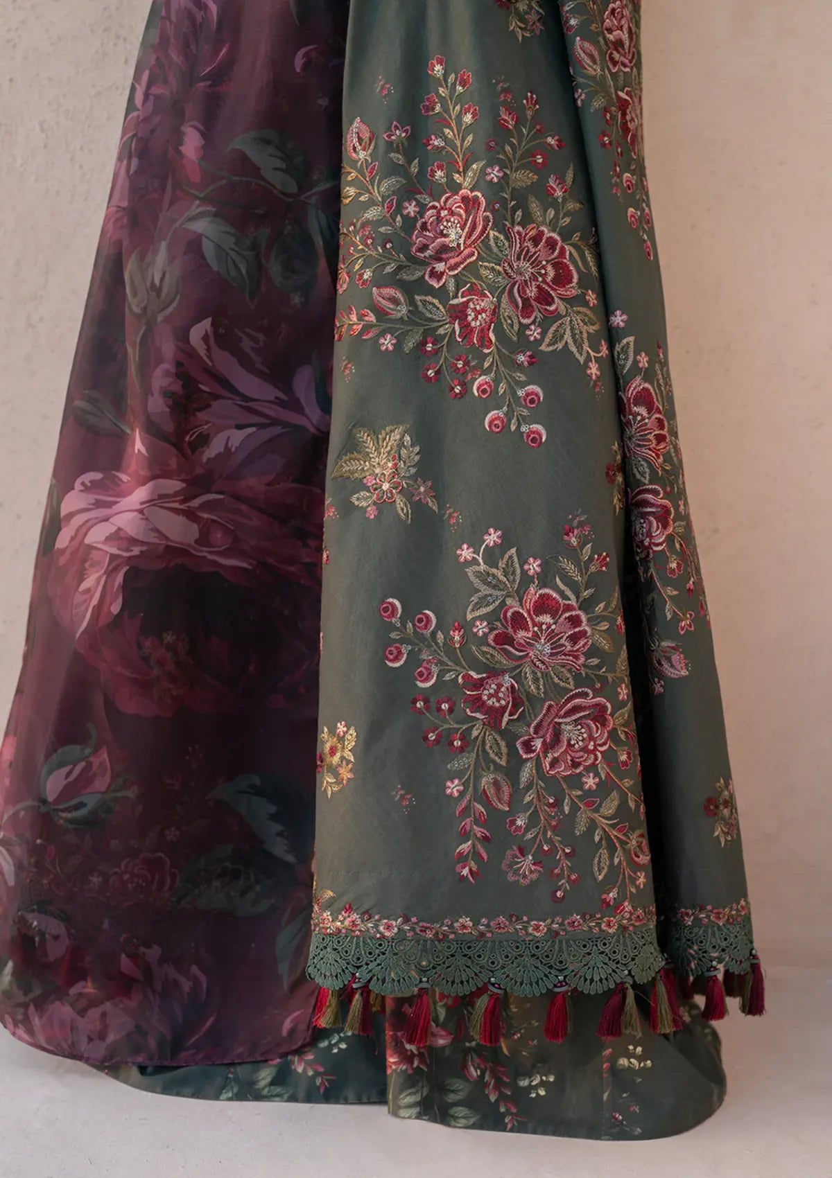 mohsin-saeed-fabrics-affordable-luxury-outfits-for-daily-formal-and-wedding-wear-This-product-is-from-iznik-festive-eid-lawn25-efl-11-is-available-on-Mohsin-saeed-fabrics-website.