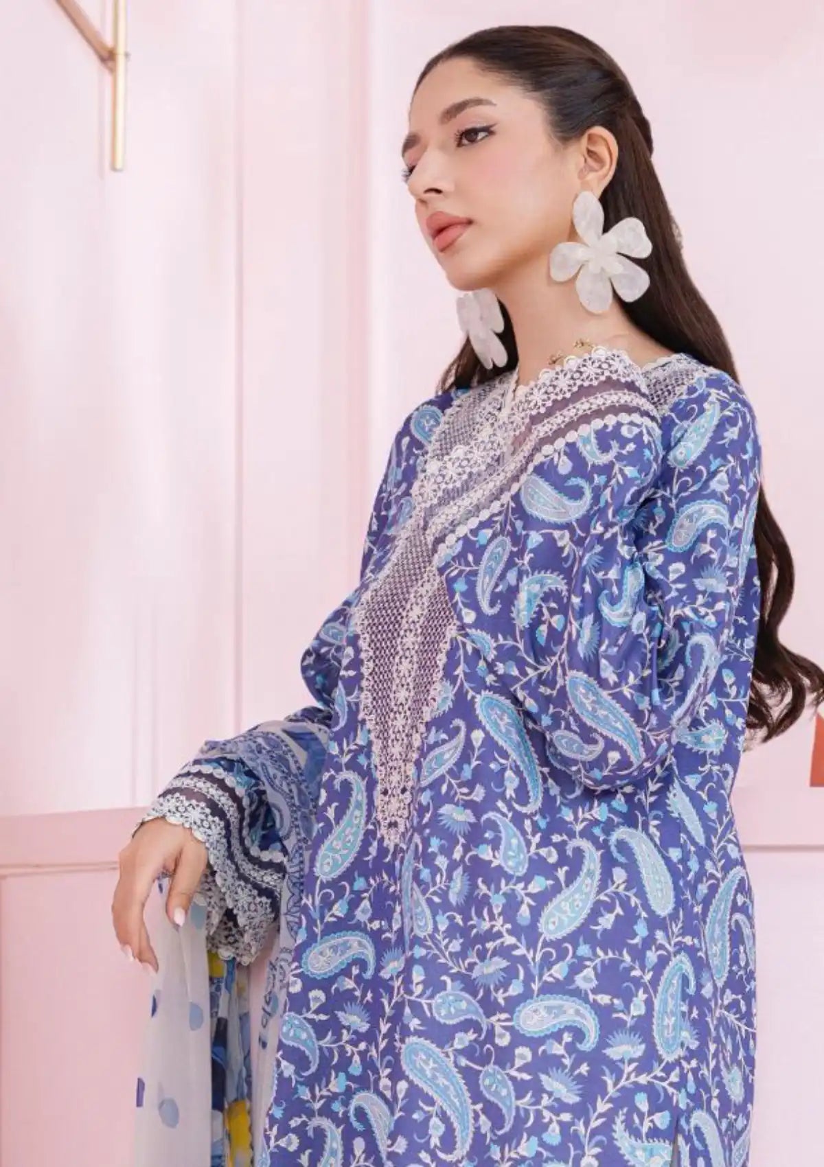 mohsin-saeed-fabrics-affordable-luxury-outfits-for-daily-formal-and-wedding-wear-This-product-is-from-qalamkar-qprints-lawn25-vol-2-em-10a-riley-is-available-on-Mohsin-saeed-fabrics-website.