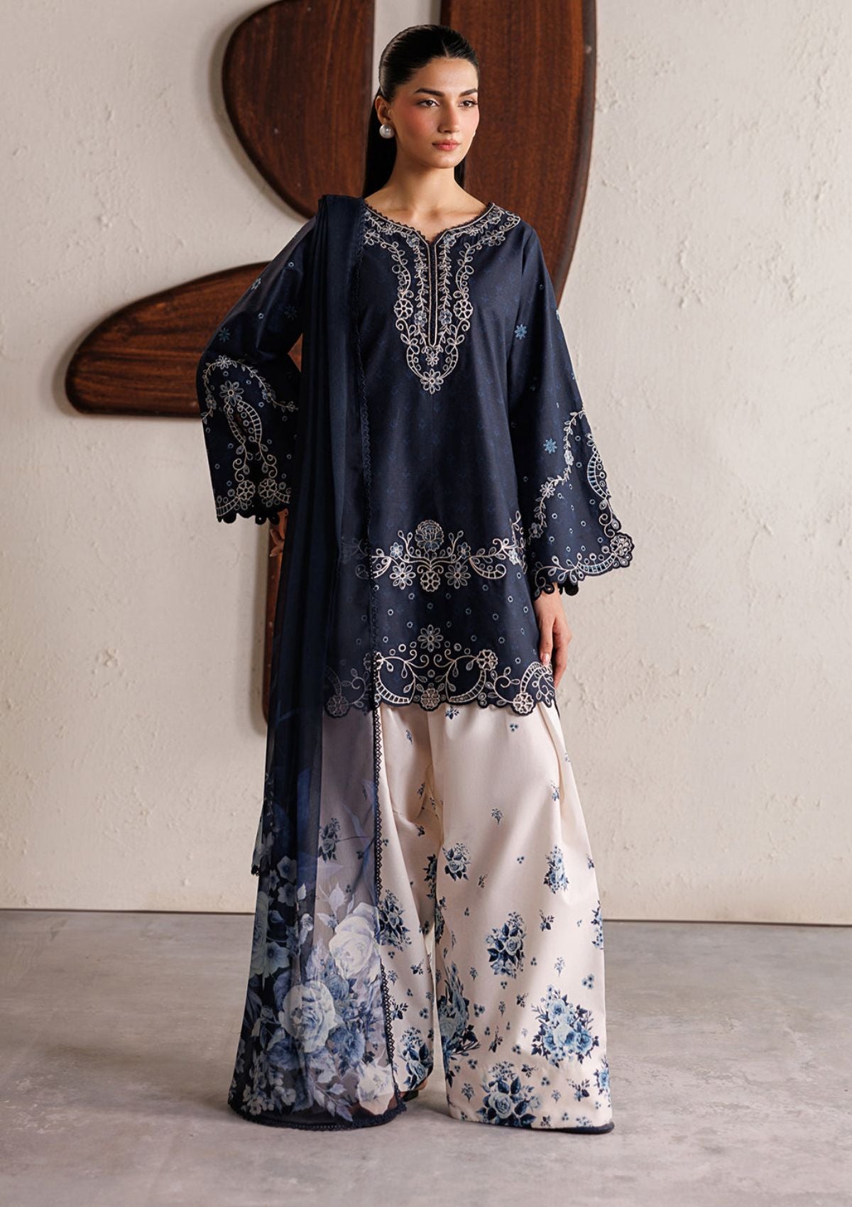 Iznik Festive Lawn'26 IBE-02