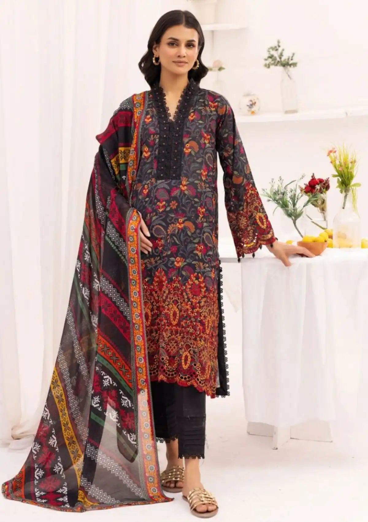 mohsin-saeed-fabrics-affordable-luxury-outfits-for-daily-formal-and-wedding-wear-This-product-is-from-rangrez-by-nur25-is-available-on-Mohsin-saeed-fabrics-website.