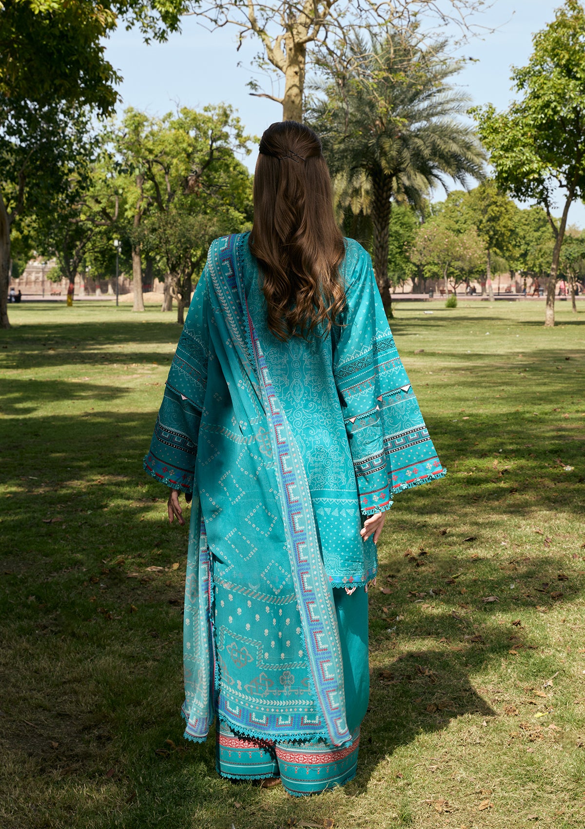Kahf Prints Lawn'26 KPS-5B KEHKASHAN