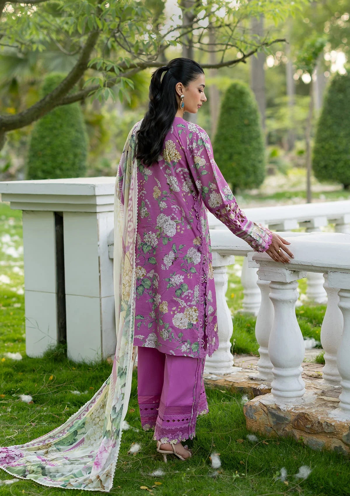 Elaf Signature Emb Prints Vol'II'26 ESG-7B KIARA