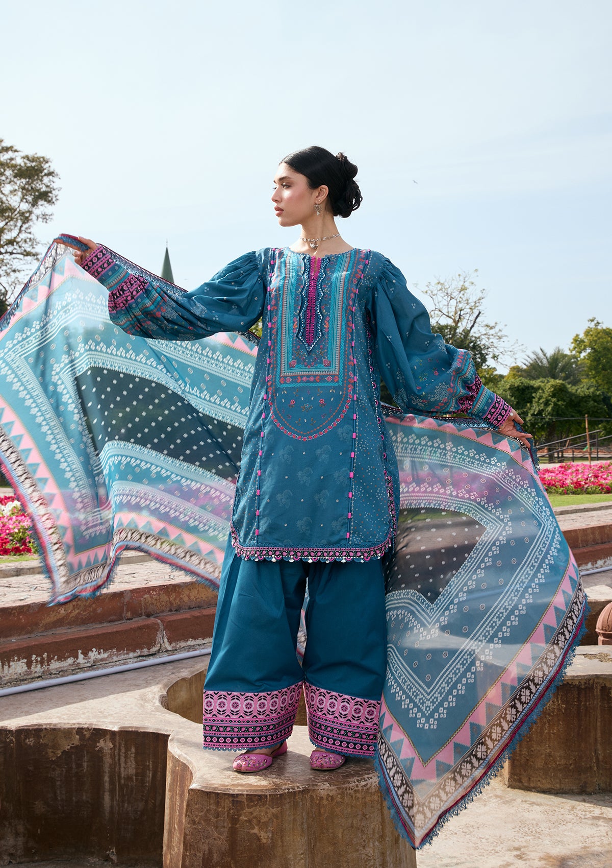 Kahf Prints Lawn'26 KPS-4A FALAK ARA