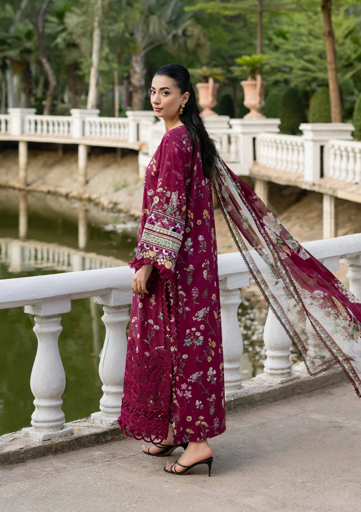 mohsin-saeed-fabrics-is-selling-online-and-in stores-Luxury-daily-wear-wedding-wear-formal-wear-in-budgeted-price-This-product-is-from-elaf-signature-emb-prints-volii26-esg-2a-norais-available-on-Mohsin-saeed-fabrics-website.