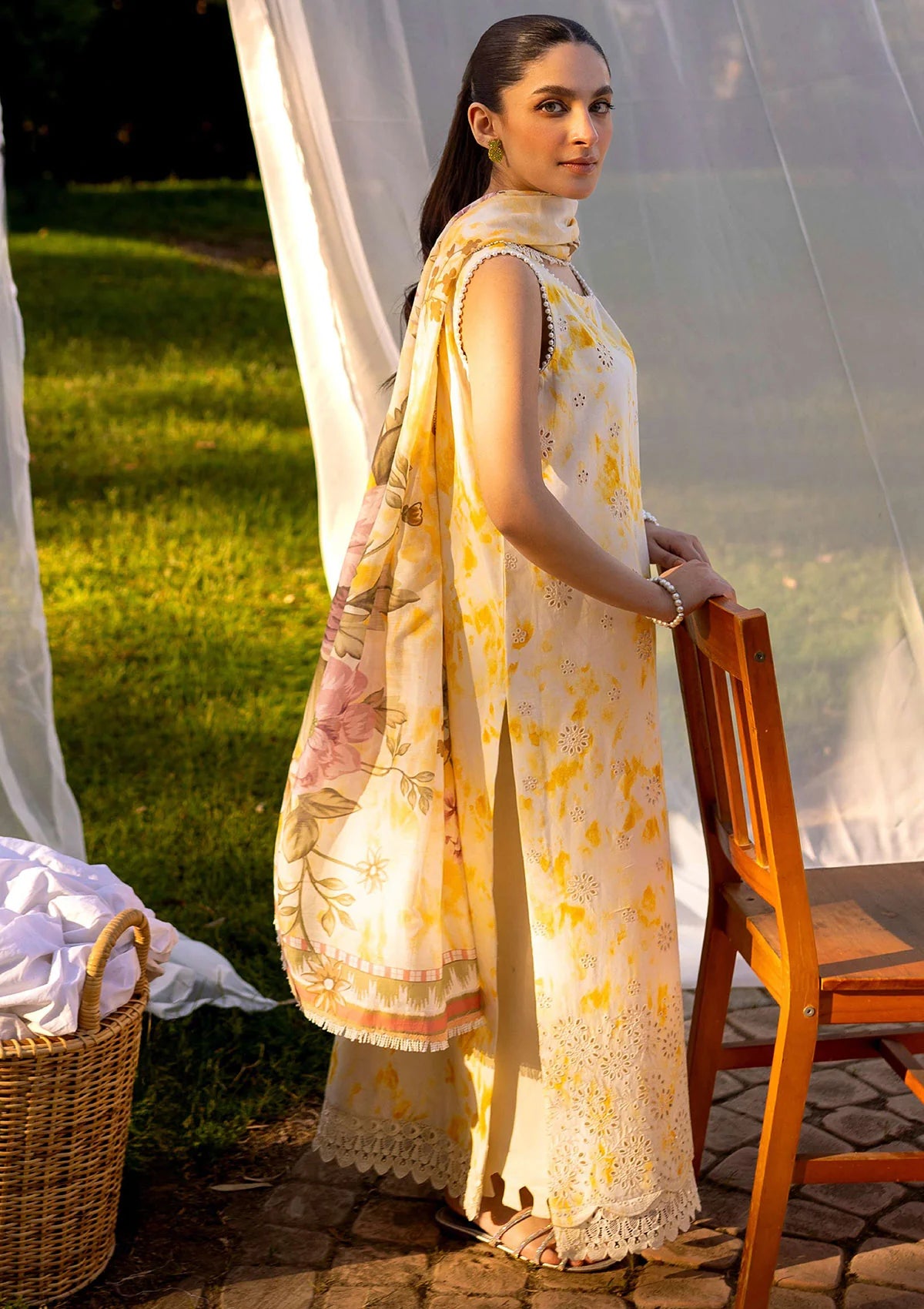 Neeshay Summer Lines Printkari'24 NP-08 Sunsplash - Mohsin Saeed Fabrics