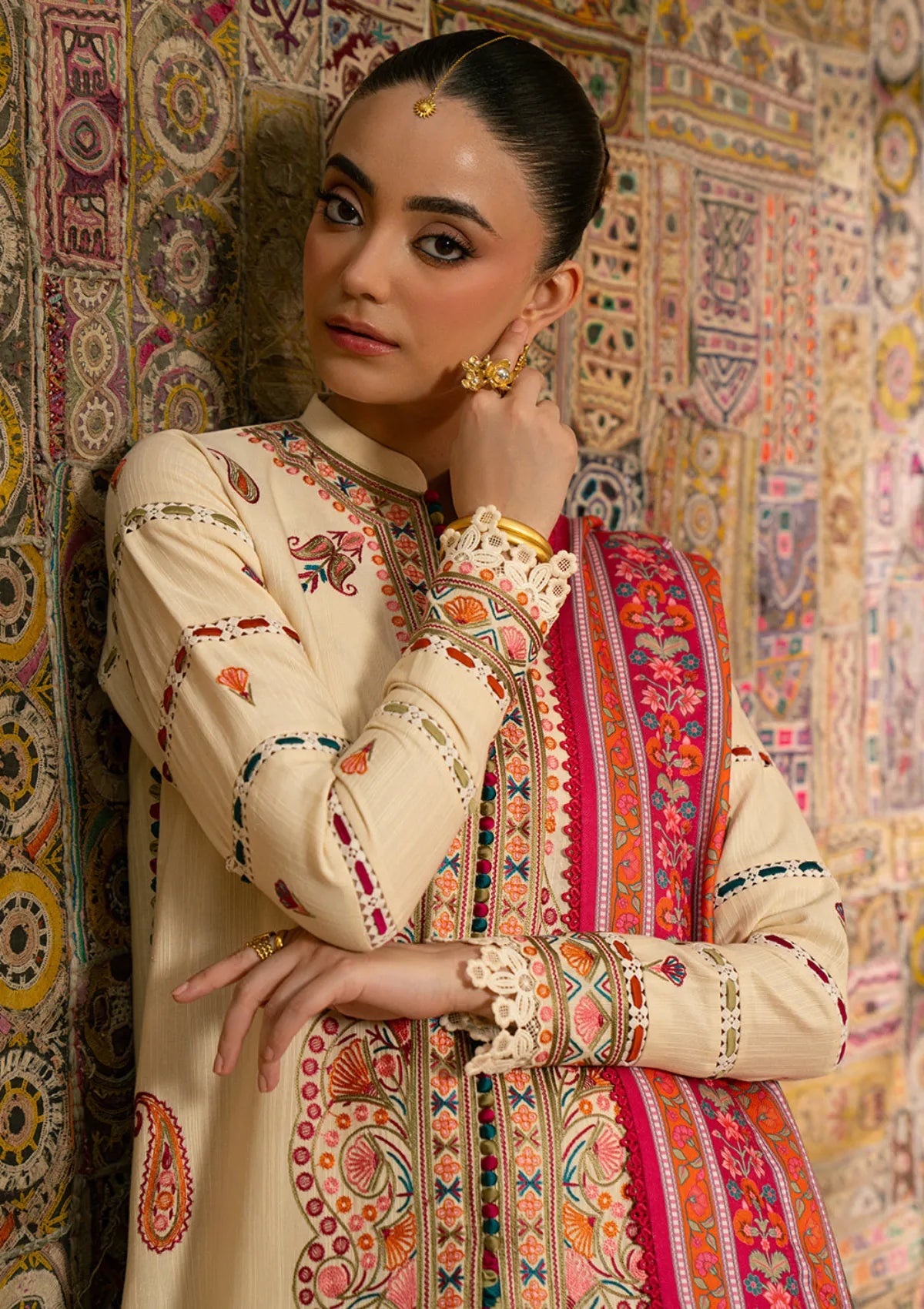 Bin Ilyas Gulrukh Winter Khaddar'25 D-61-A