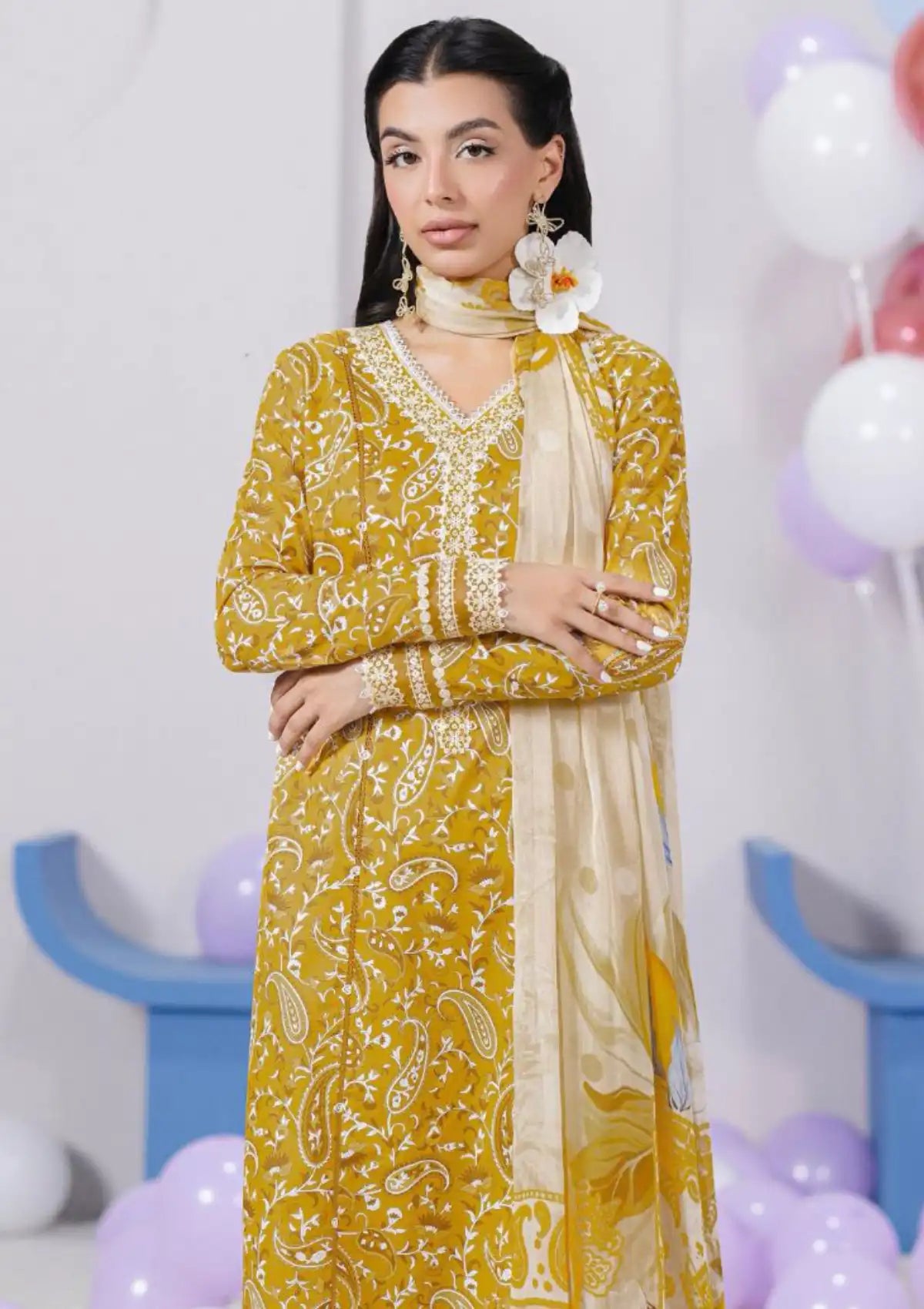 mohsin-saeed-fabrics-affordable-luxury-outfits-for-daily-formal-and-wedding-wear-This-product-is-from-qalamkar-qprints-lawn25-vol-2-em-10b-adele-is-available-on-Mohsin-saeed-fabrics-website.