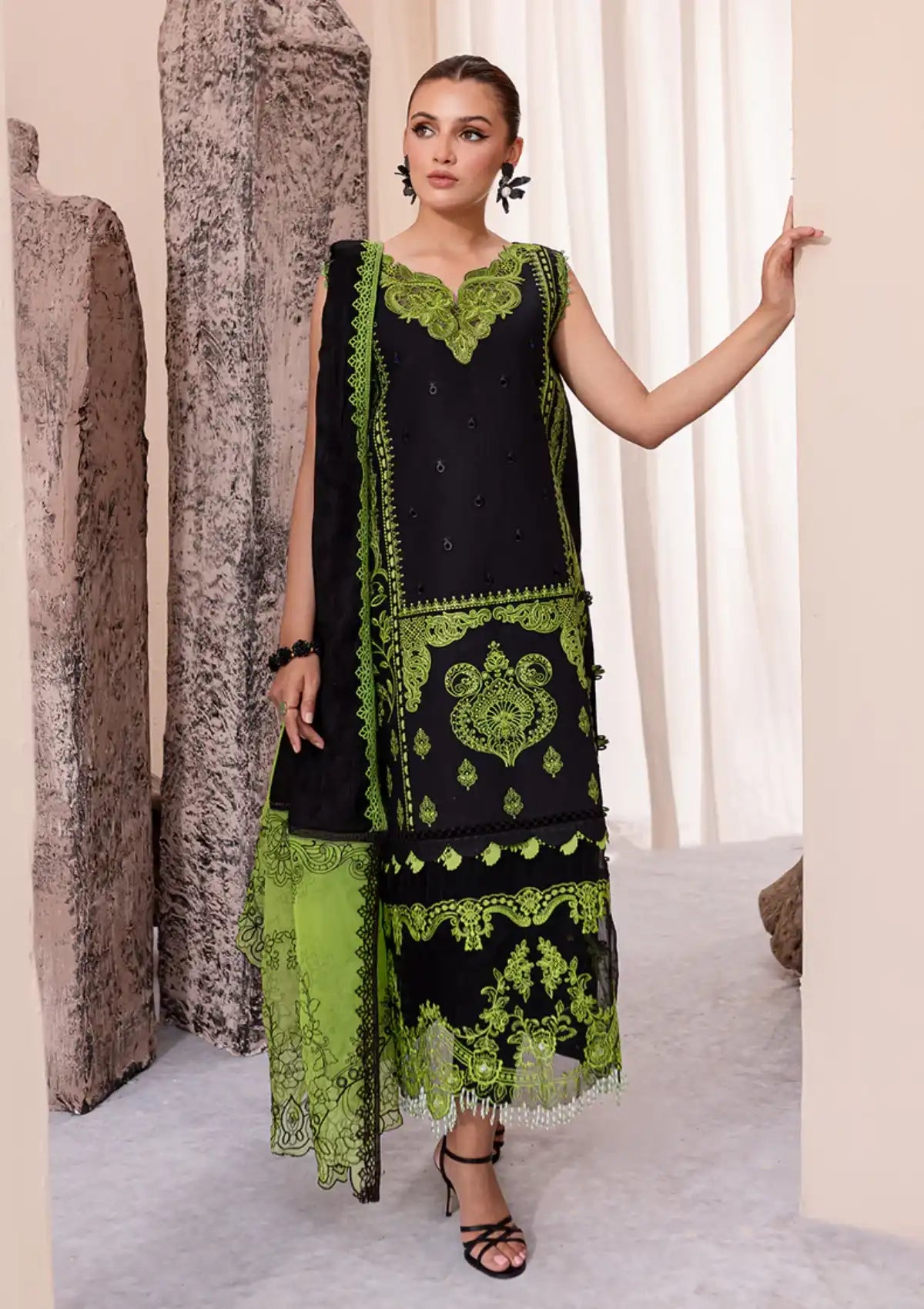 Parishay Regalia Festive Summer'24 RL-09 - Mohsin Saeed Fabrics