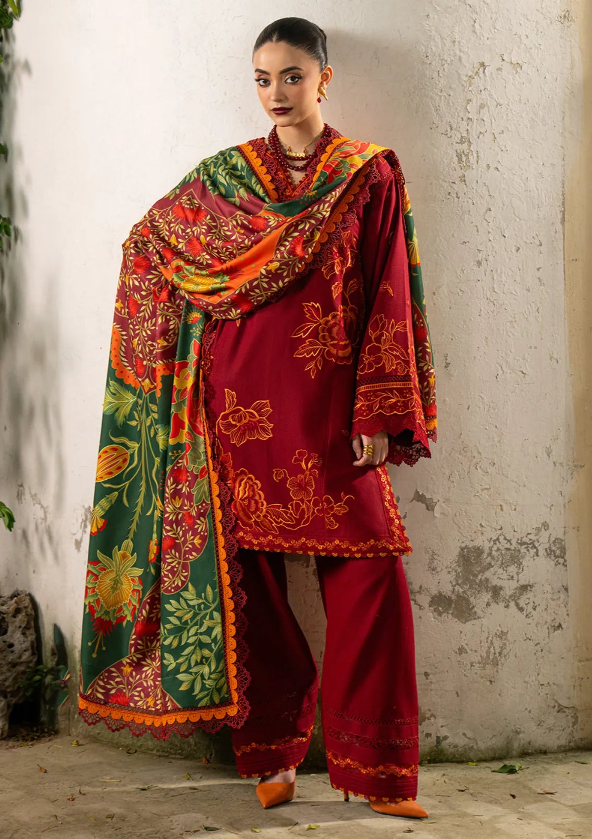 Bin Ilyas Gulrukh Winter Khaddar'25 D-63-B