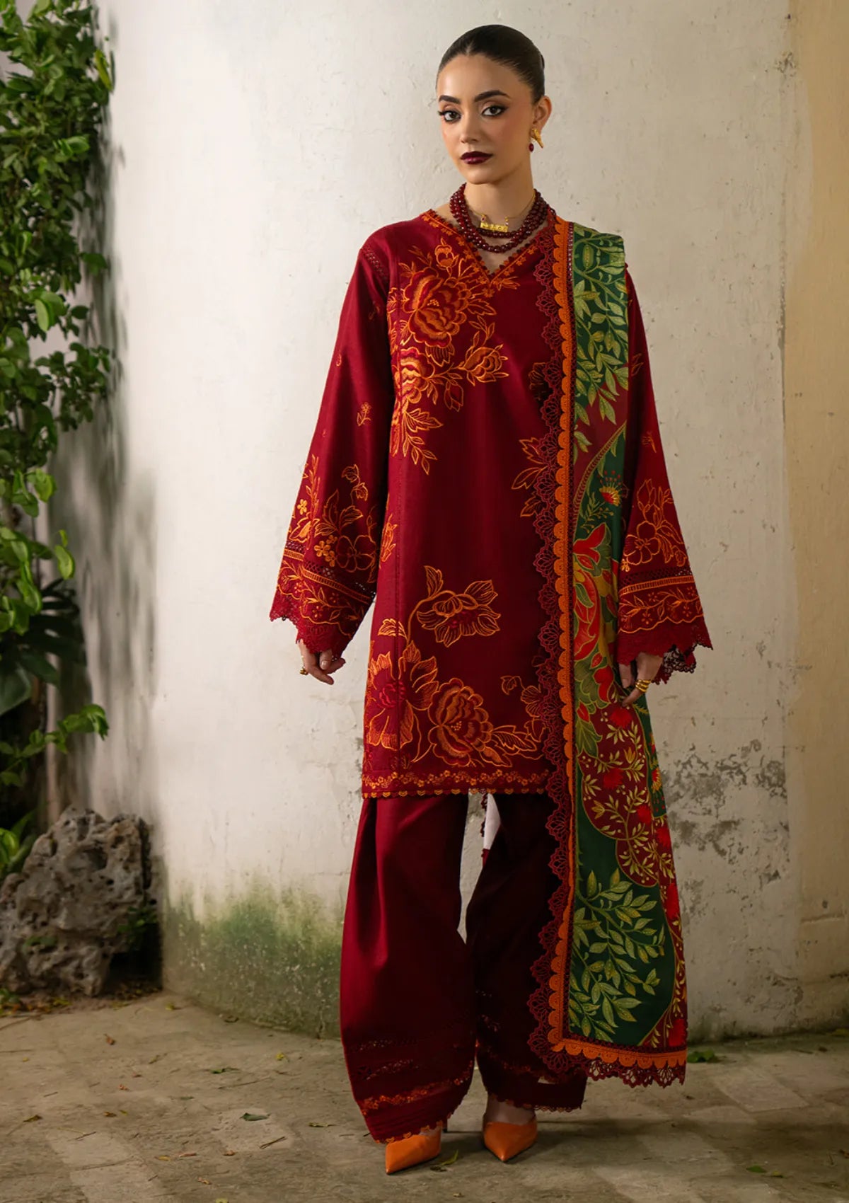 Bin Ilyas Gulrukh Winter Khaddar'25 D-63-B