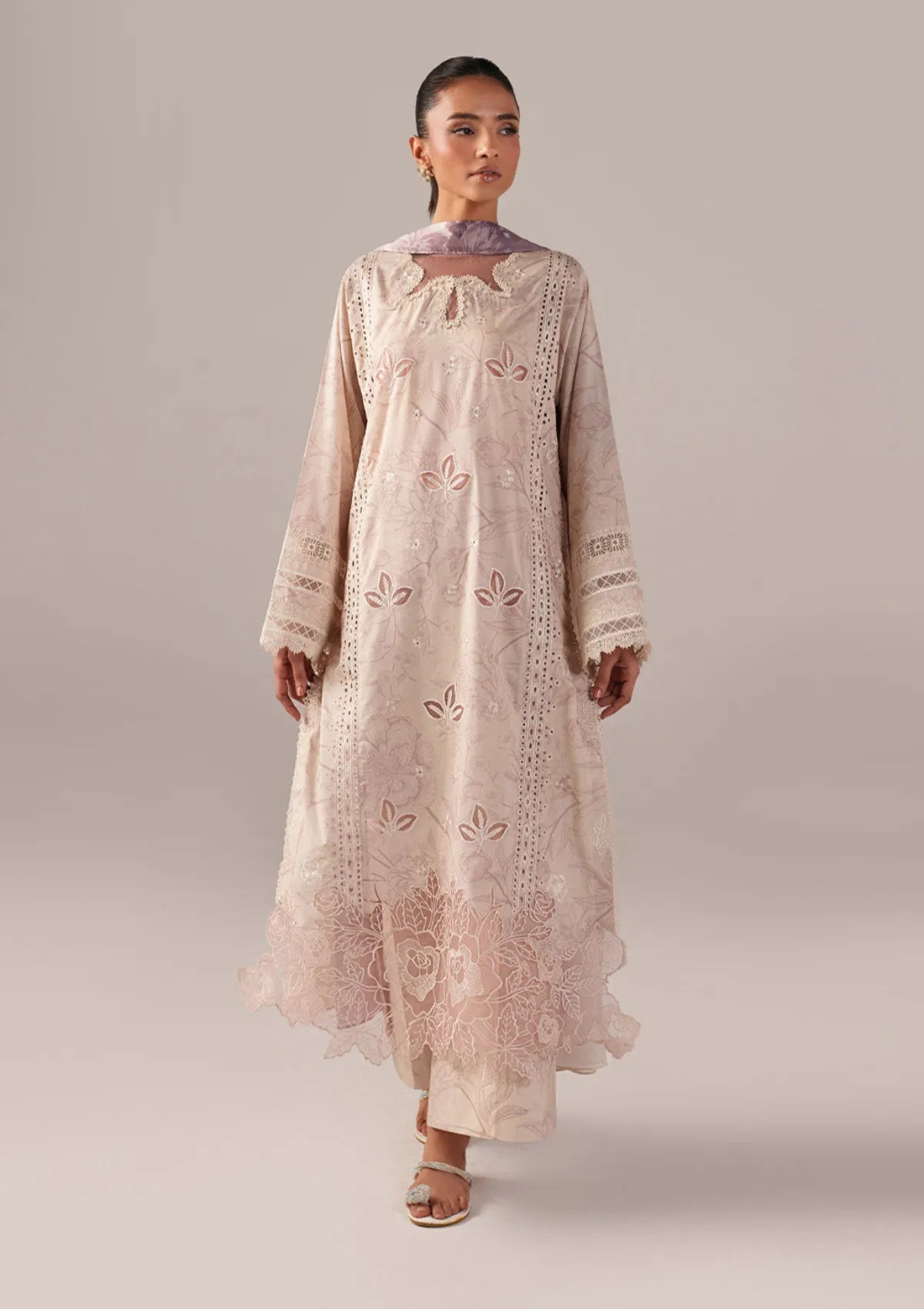 Iznik Spring Summer'26 SS-01