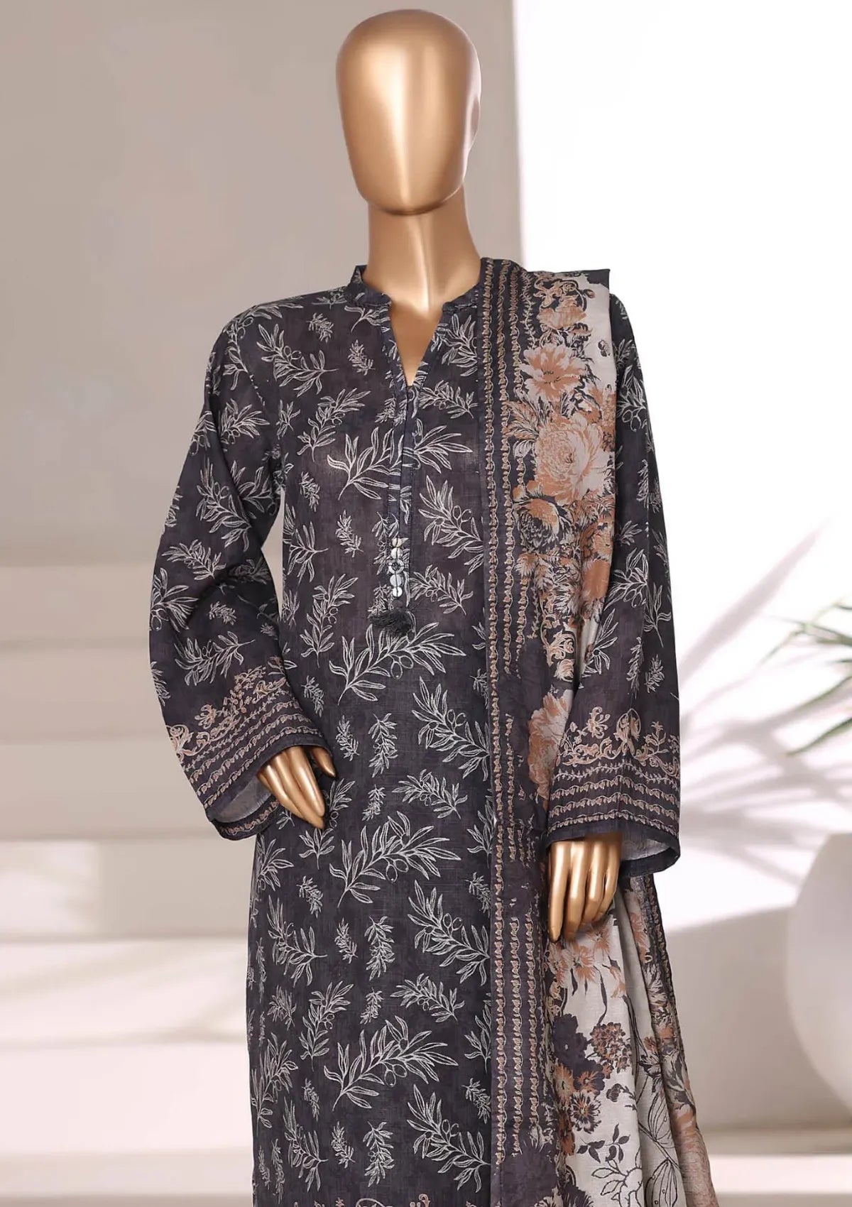 mohsin-saeed-fabrics-luxury-fashion-collection-daily-wear-wedding-and-formal-in-budget-This-product-is-from-sada-bahar-printed-khaddar-vol-0225-kd-pr-6556-black-is-available-on-Mohsin-saeed-fabrics-website.