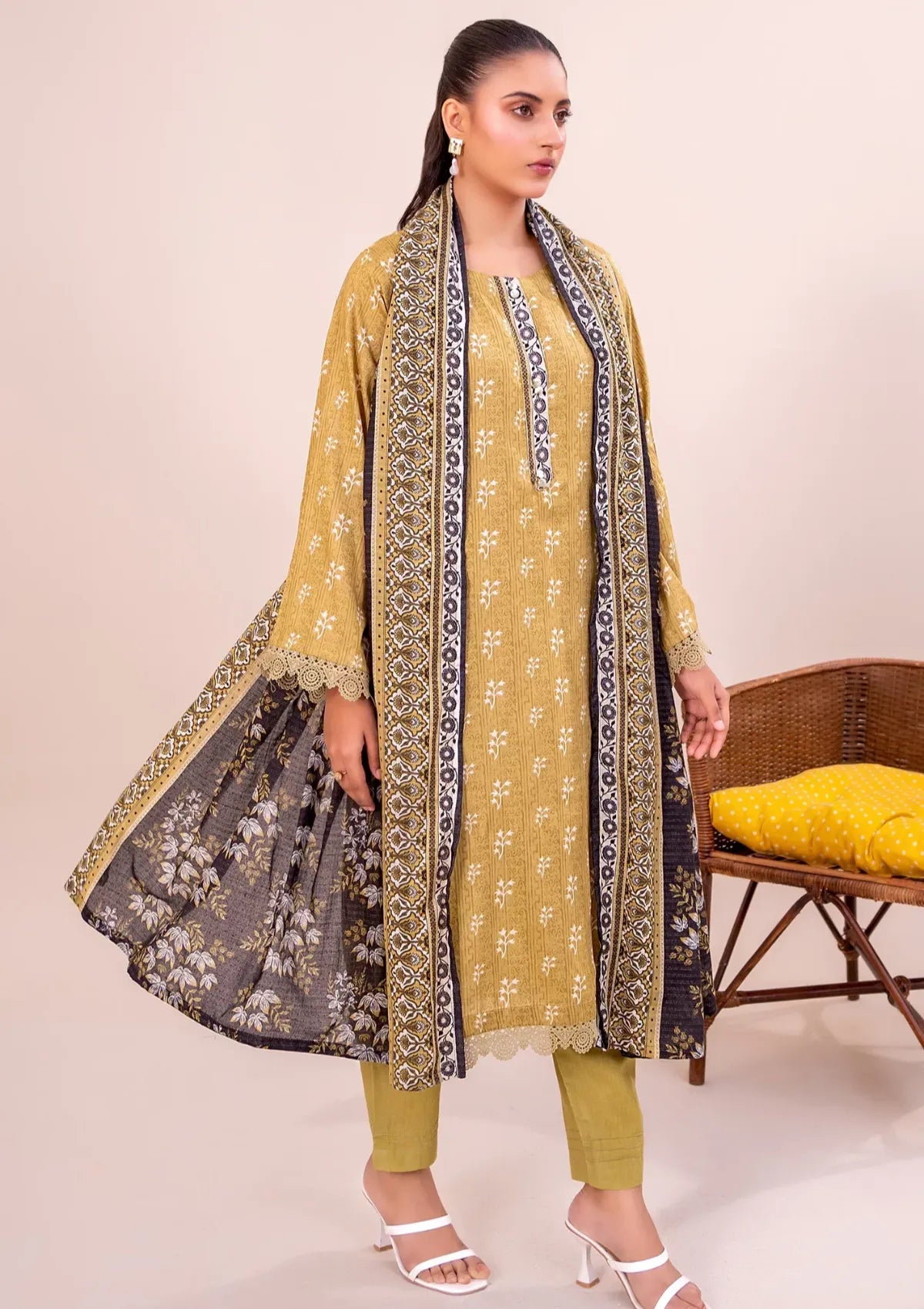 mohsin-saeed-fabrics-affordable-luxury-outfits-for-daily-formal-and-wedding-wear-This-product-is-from-sohaye-premium-lawn25-d-08-is-available-on-Mohsin-saeed-fabrics-website.