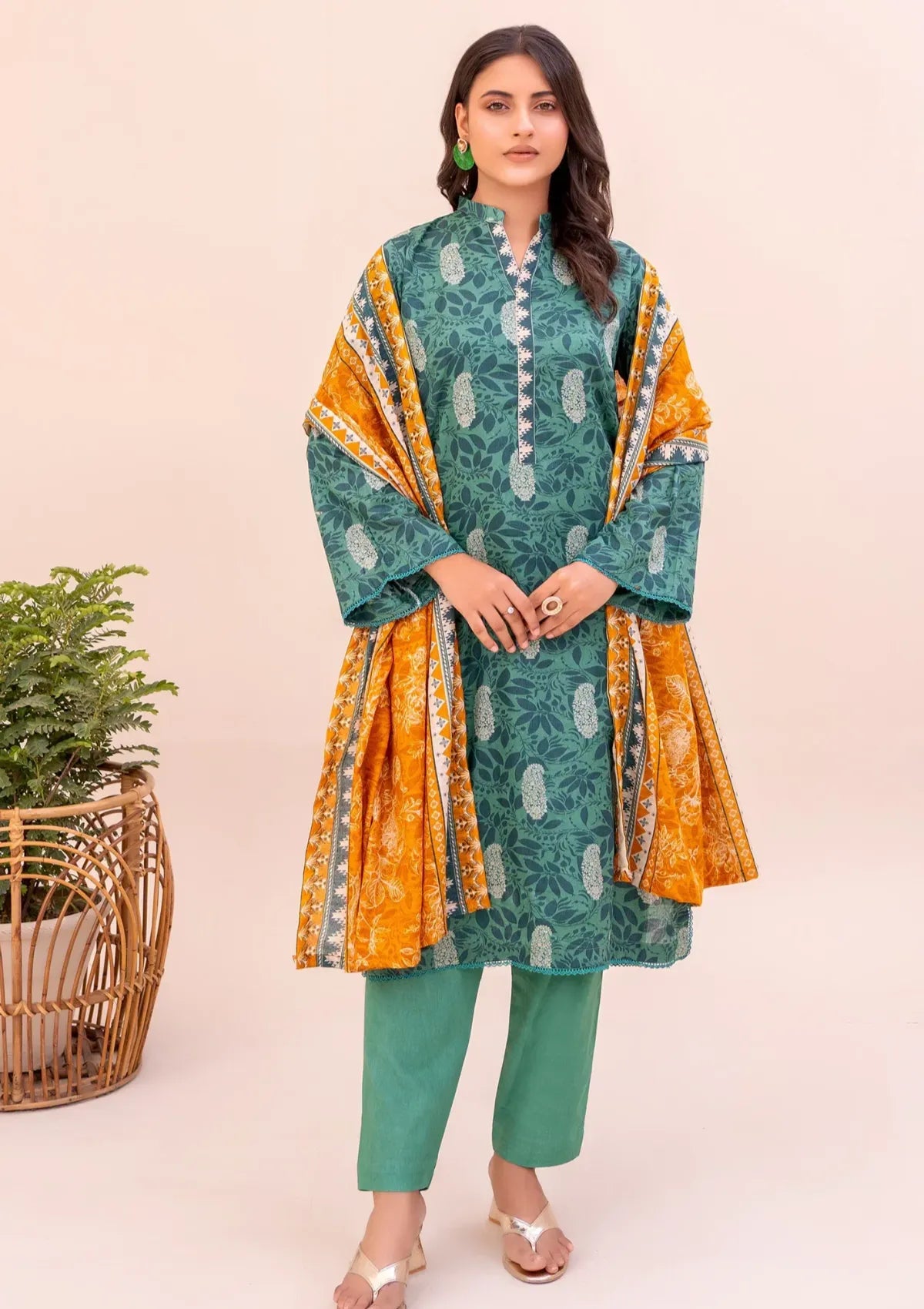 mohsin-saeed-fabrics-affordable-luxury-outfits-for-daily-formal-and-wedding-wear-This-product-is-from-sohaye-premium-lawn25-d-05-is-available-on-Mohsin-saeed-fabrics-website.