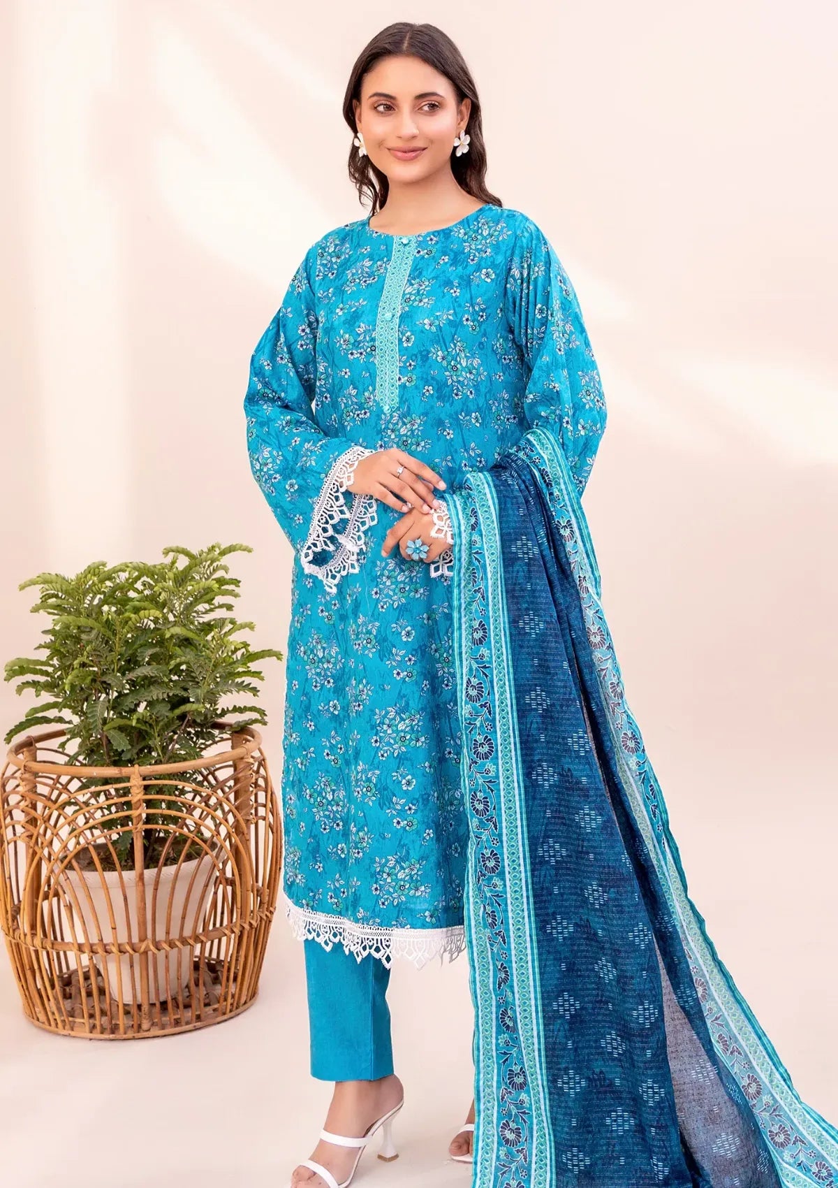 mohsin-saeed-fabrics-affordable-luxury-outfits-for-daily-formal-and-wedding-wear-This-product-is-from-sohaye-premium-lawn25-d-07-is-available-on-Mohsin-saeed-fabrics-website.