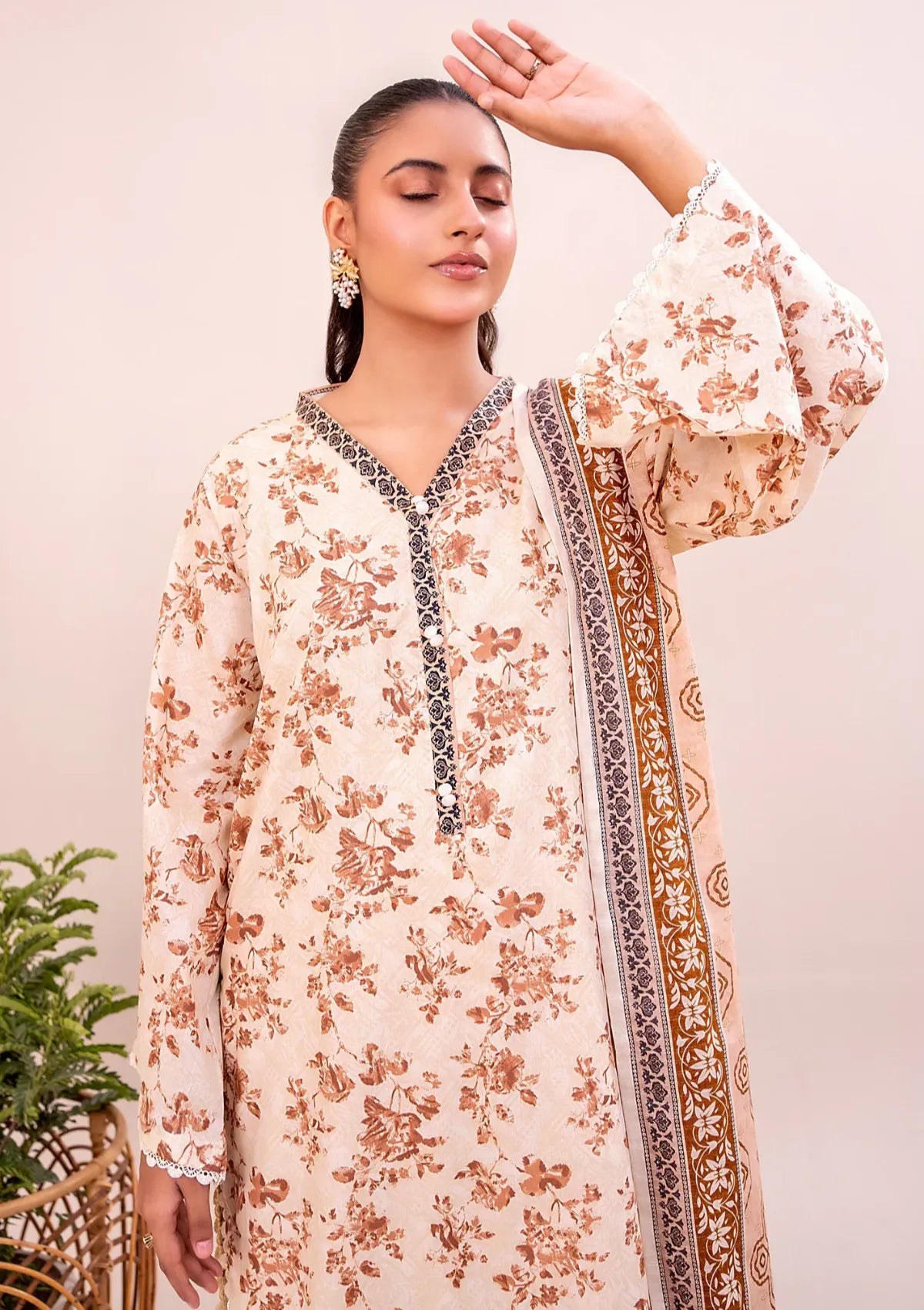 mohsin-saeed-fabrics-affordable-luxury-outfits-for-daily-formal-and-wedding-wear-This-product-is-from-sohaye-premium-lawn25-d-10-is-available-on-Mohsin-saeed-fabrics-website.