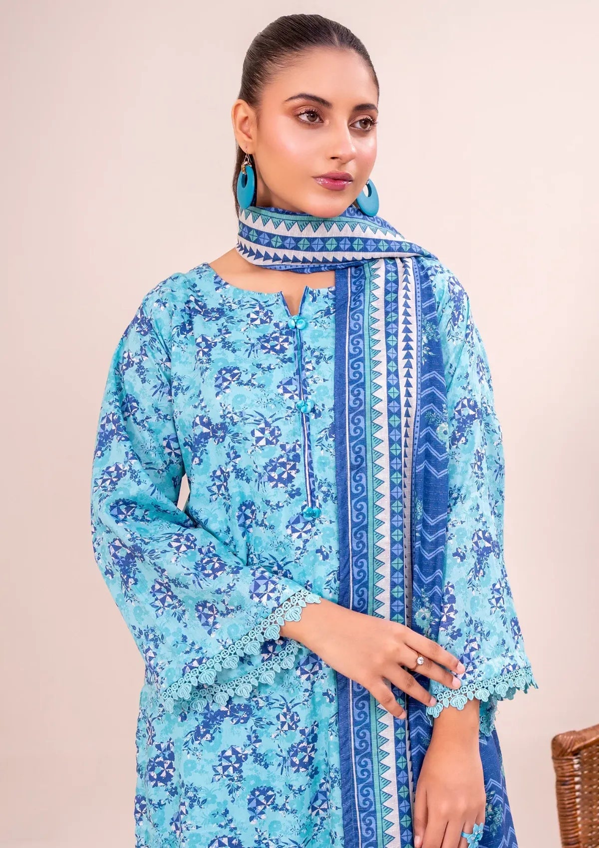mohsin-saeed-fabrics-affordable-luxury-outfits-for-daily-formal-and-wedding-wear-This-product-is-from-sohaye-premium-lawn25-d-09-is-available-on-Mohsin-saeed-fabrics-website.