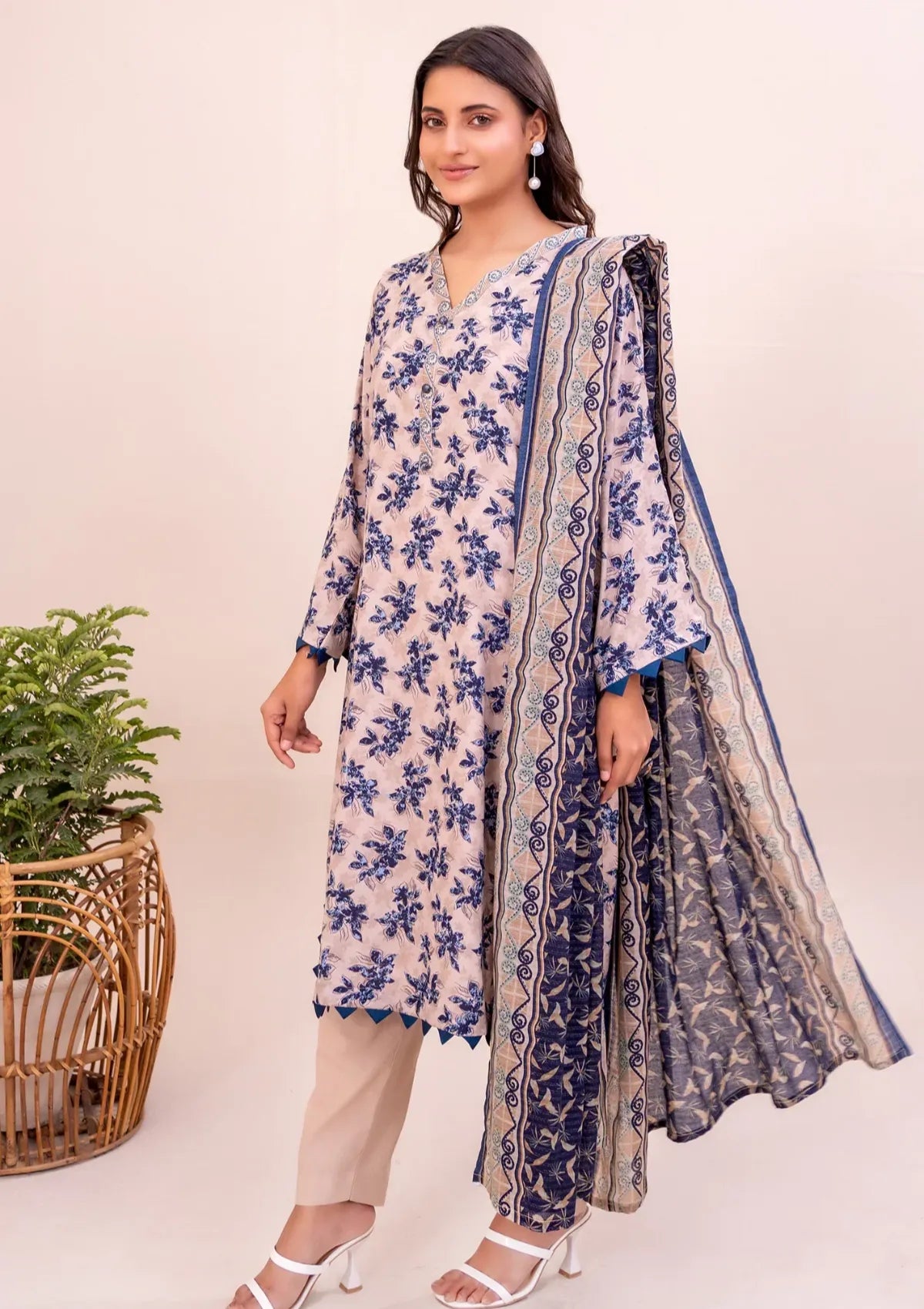 mohsin-saeed-fabrics-affordable-luxury-outfits-for-daily-formal-and-wedding-wear-This-product-is-from-sohaye-premium-lawn25-d-03-is-available-on-Mohsin-saeed-fabrics-website.