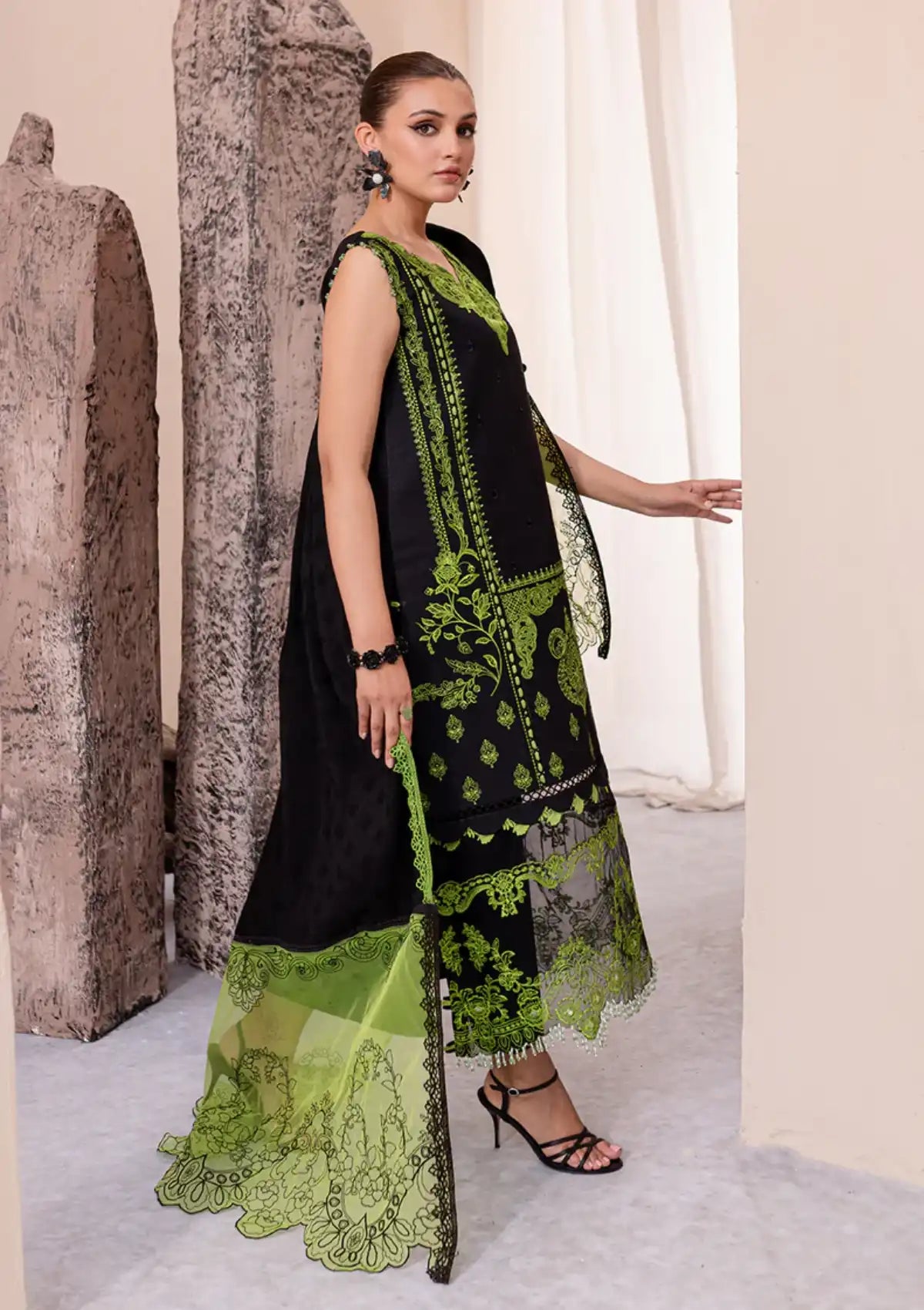 Parishay Regalia Festive Summer'24 RL-09 - Mohsin Saeed Fabrics