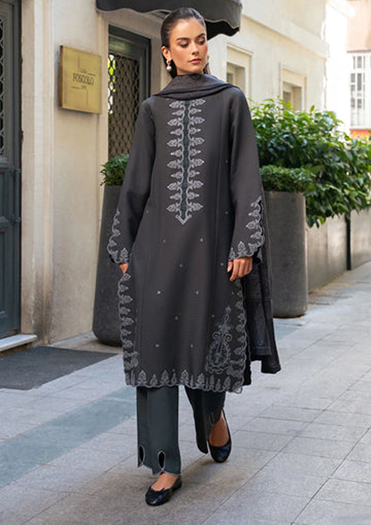 Rang Rasiya Meet Me In Istanbul'26 WSL-09 Slate