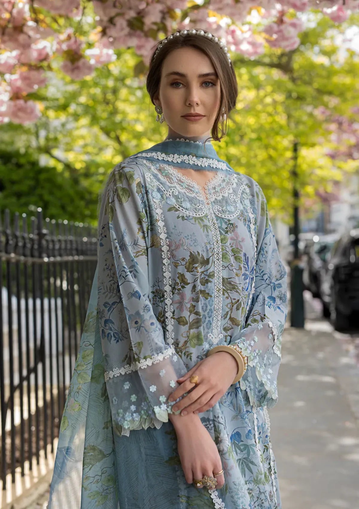 mohsin-saeed-fabrics-luxury-fashion-collection-daily-wear-wedding-and-formal-in-budget-This-product-is-from-sobia-nazir-sn-basics-printed-lawn25-d-06a-is-available-on-Mohsin-saeed-fabrics-website.