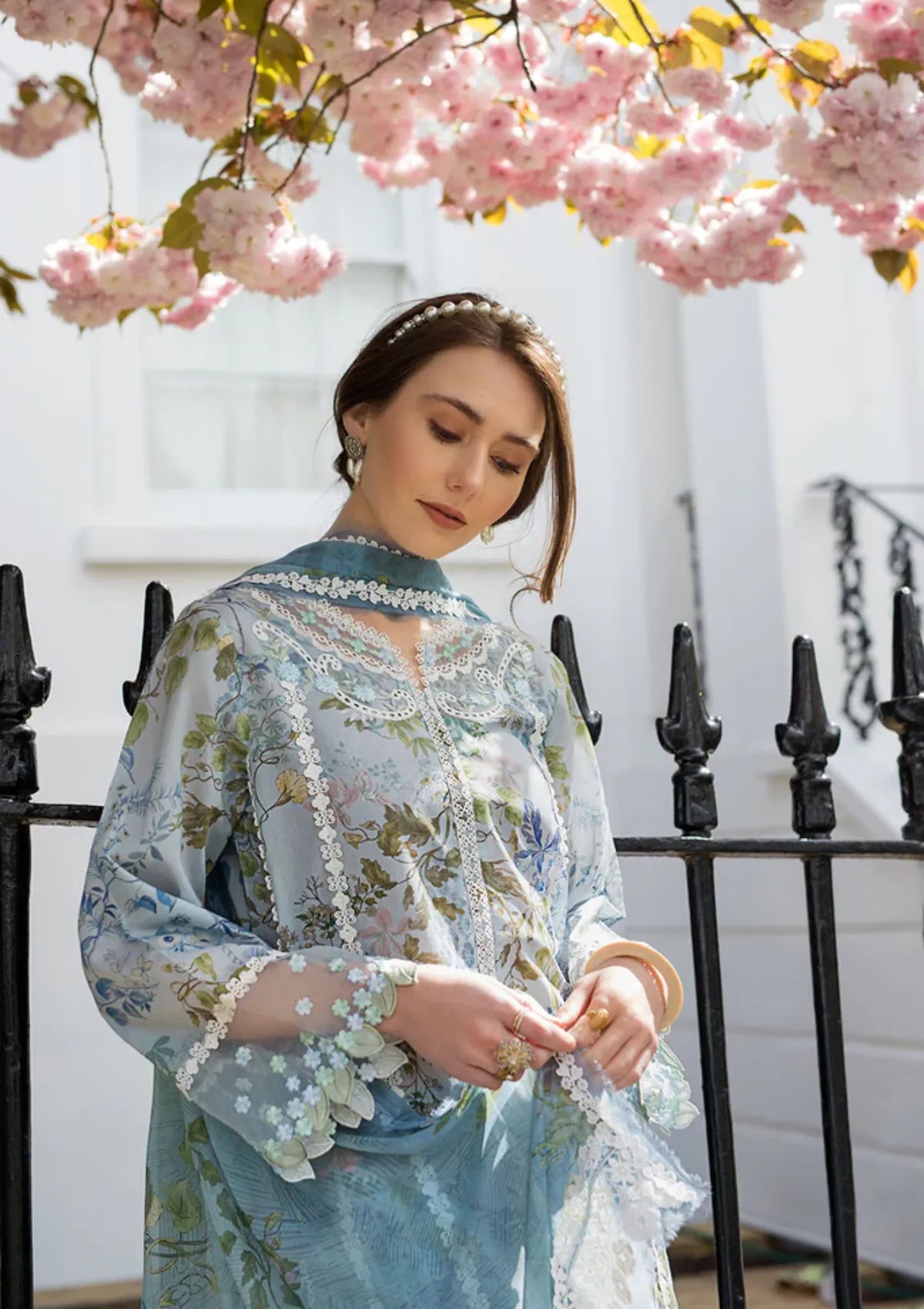 mohsin-saeed-fabrics-luxury-fashion-collection-daily-wear-wedding-and-formal-in-budget-This-product-is-from-sobia-nazir-sn-basics-printed-lawn25-d-06a-is-available-on-Mohsin-saeed-fabrics-website.