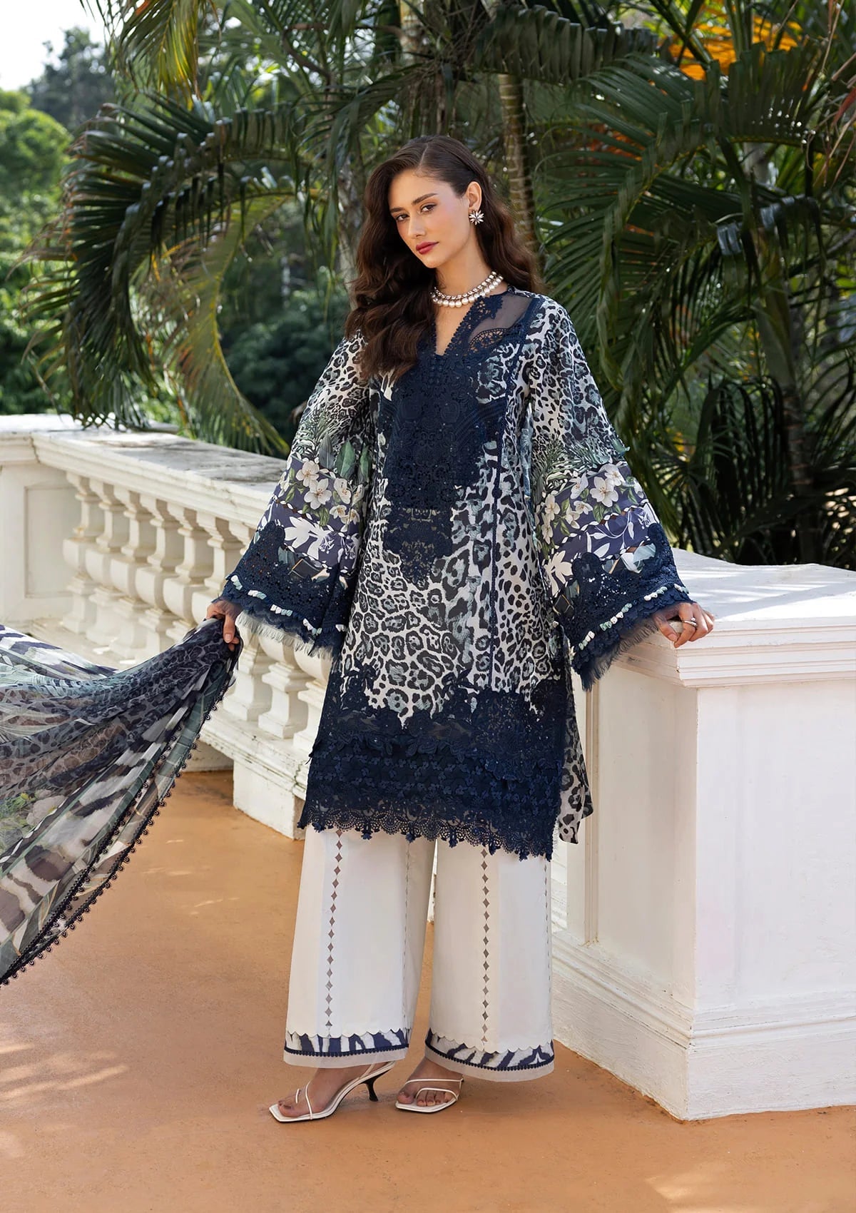 Elaf Signature Lawn'26 ESA-3B VICTORIAN MUSE