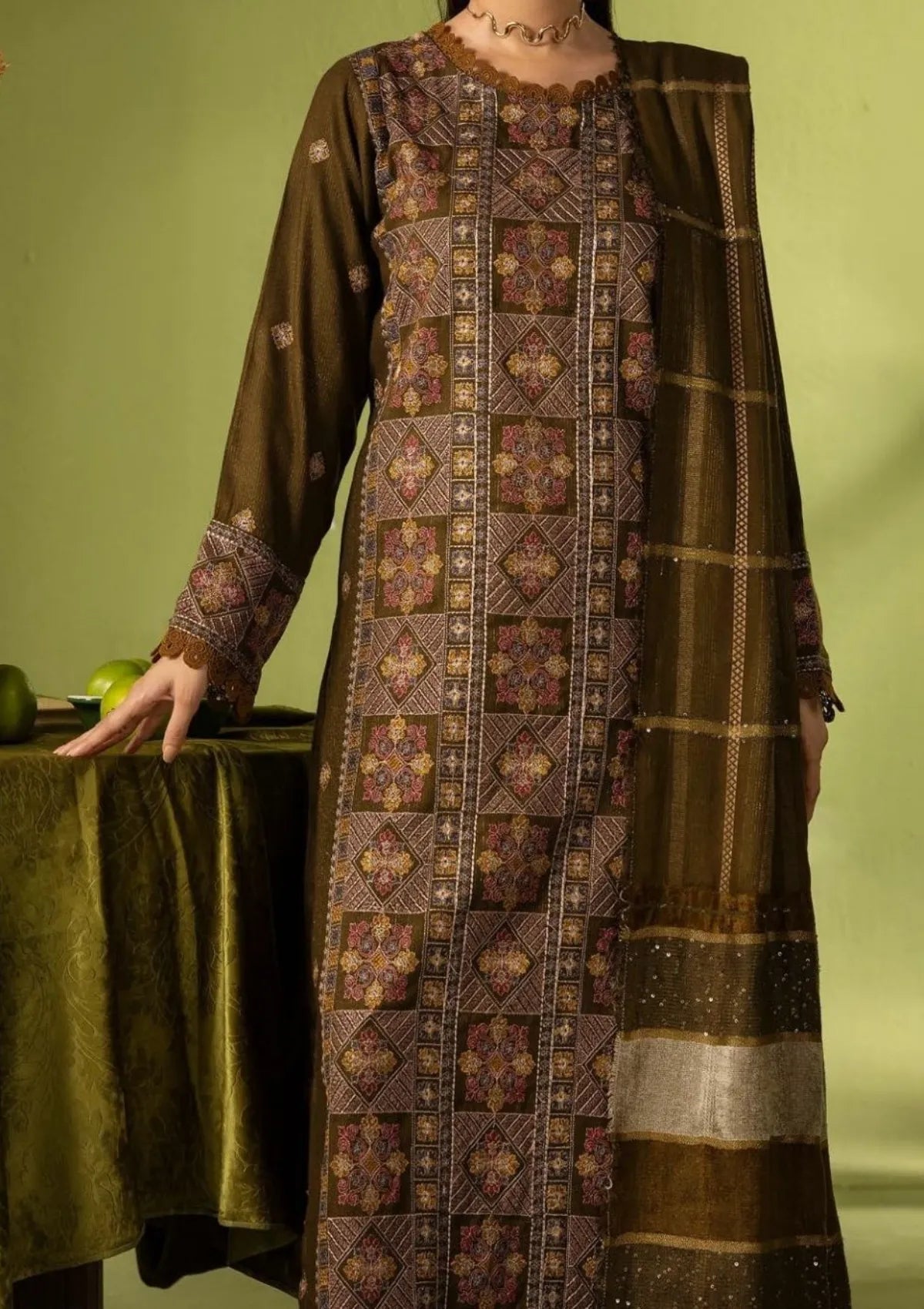 Ishq By Khoobsurat Peach Leather'25 IS-01