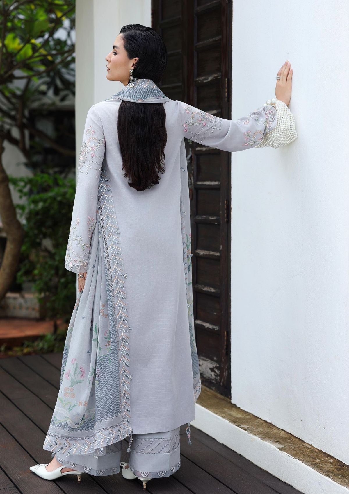 mohsin-saeed-fabrics-luxury-fashion-collection-daily-wear-wedding-and-formal-in-budget-This-product-is-from-qalamkar-qline-linen25-kl-02-haze-is-available-on-Mohsin-saeed-fabrics-website.
