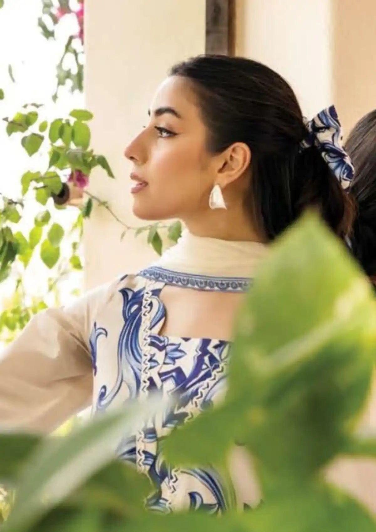 mohsin-saeed-fabrics-designer-daily-wear-formal-and-wedding-suits-within-budget-This-product-is-from-maria-b-m-basic-eid-lawn25-d-4a-is-available-on-Mohsin-saeed-fabrics-website.