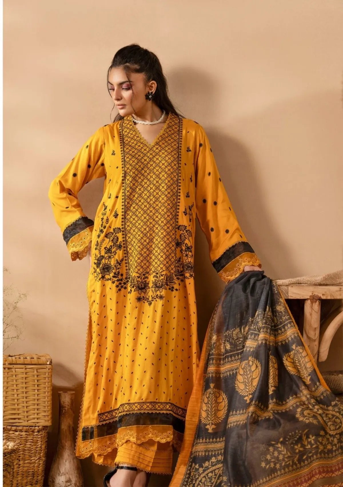 Khoobsurat Emb Slub Linen'25 EK-302