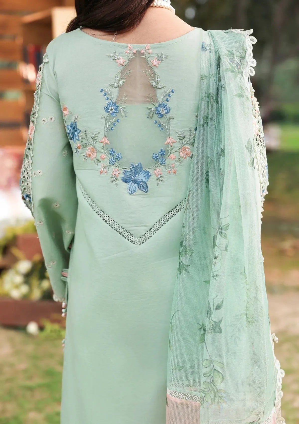 Sardinia Tales Of Petals'26 D-1502 SUMMER SAGE