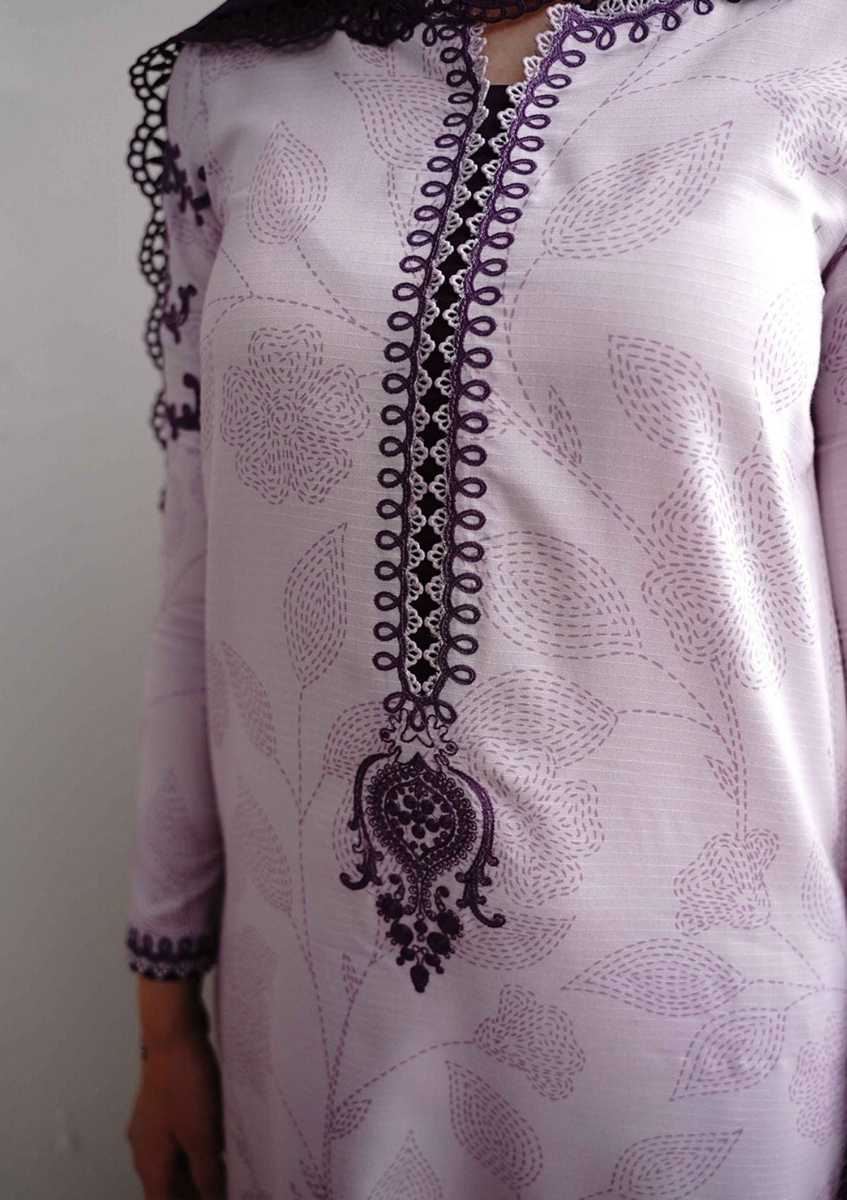 Bin Ilyas Noura Lawn'24 73-A
