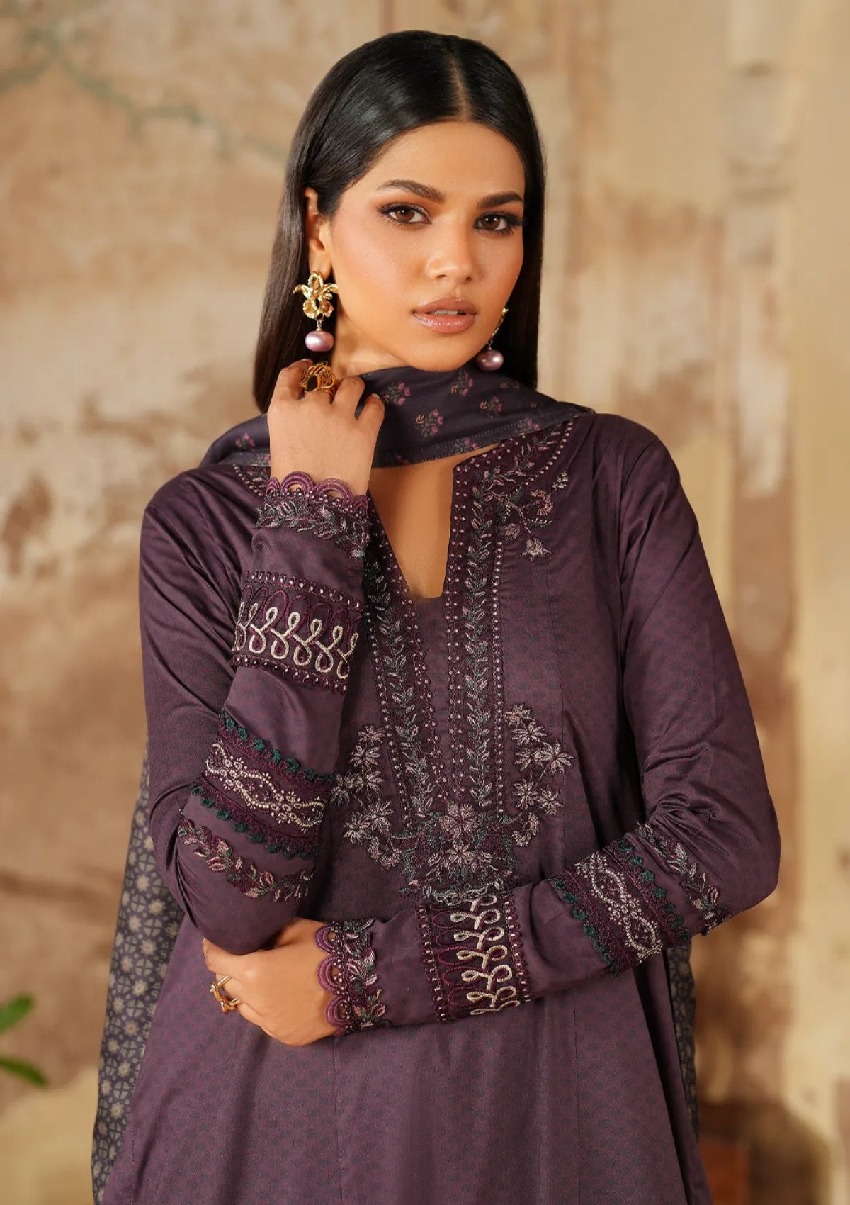 Iznik Pre-Fall'25 IPF-11