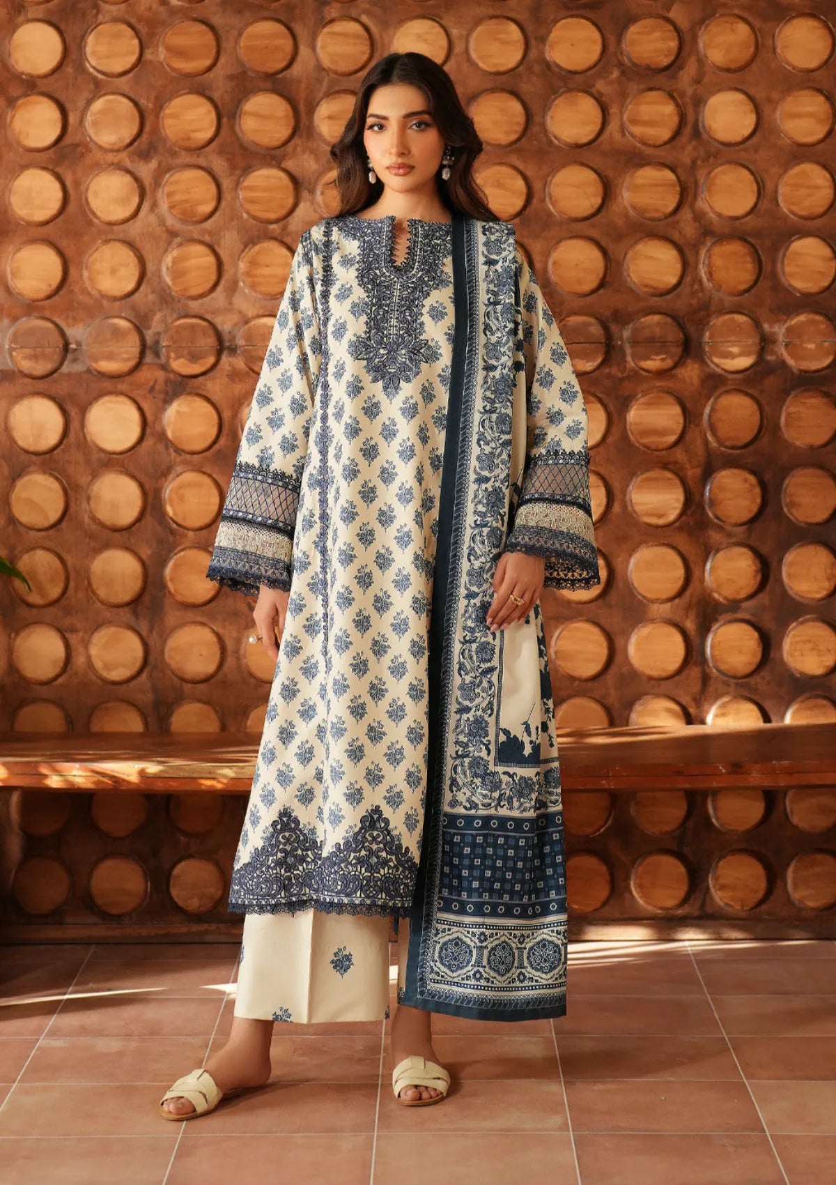 Iznik Pre-Fall'25 IPF-07