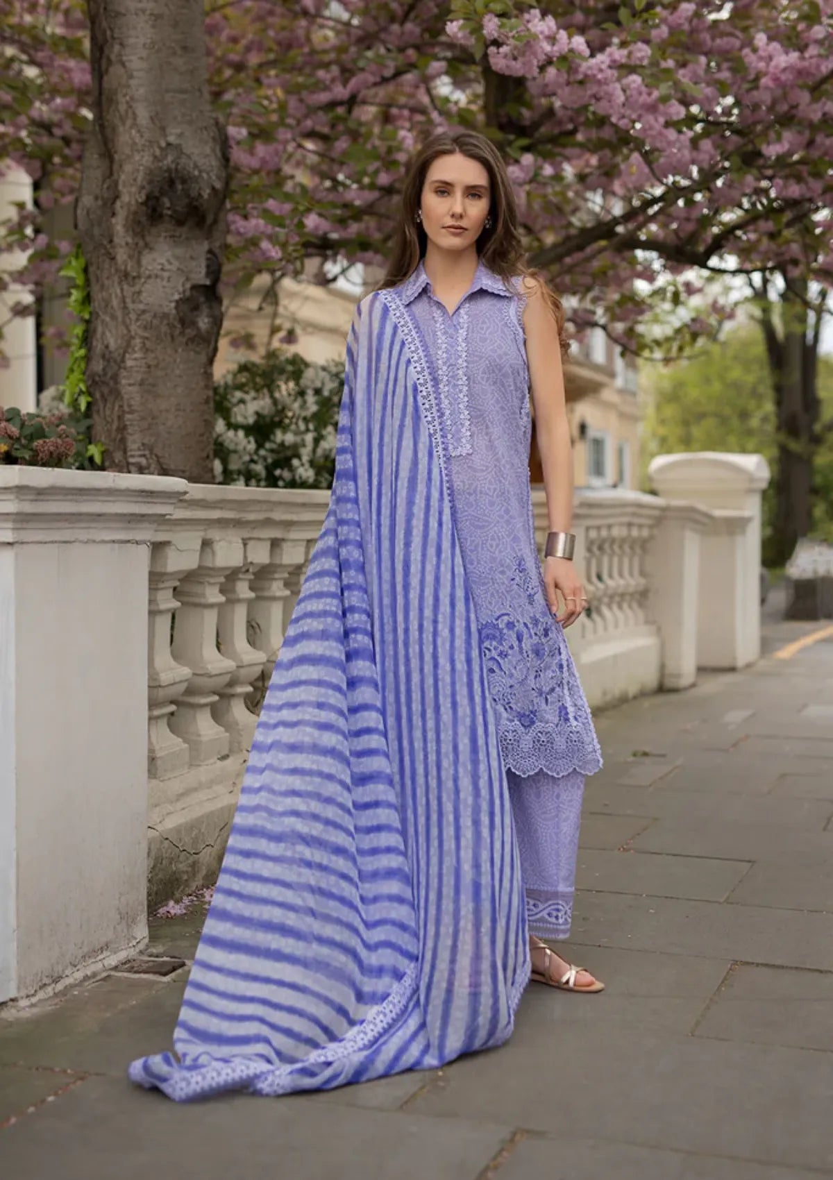 mohsin-saeed-fabrics-luxury-fashion-collection-daily-wear-wedding-and-formal-in-budget-This-product-is-from-sobia-nazir-sn-basics-printed-lawn25-d-07a-is-available-on-Mohsin-saeed-fabrics-website.