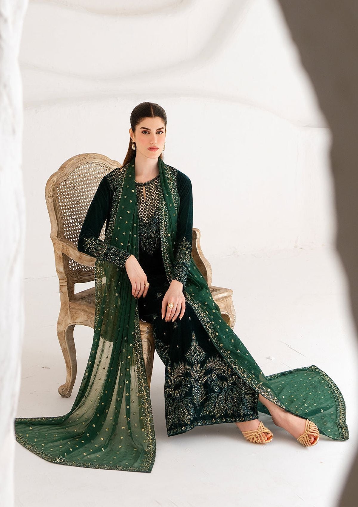 Emaan Adeel The Velvet Affair'26 -AMEROTTE