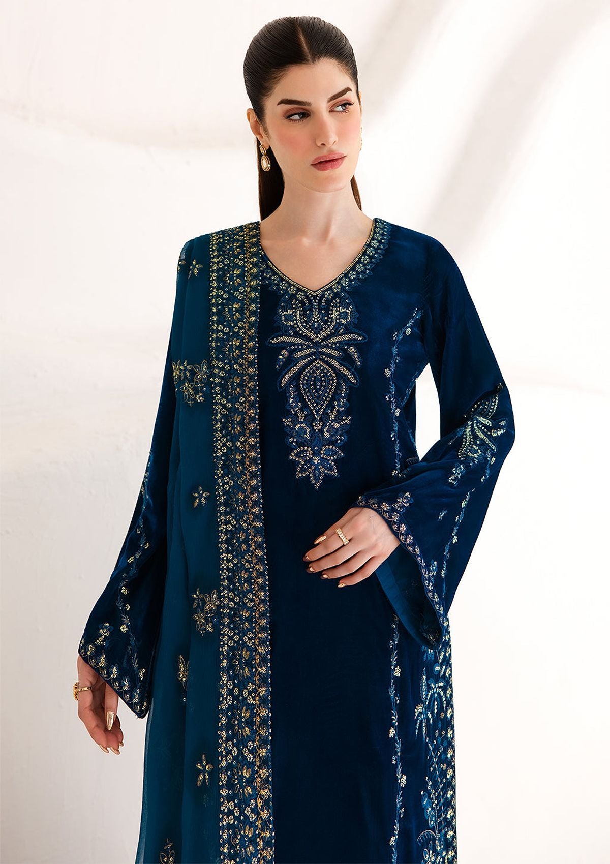 Emaan Adeel The Velvet Affair'26 -EVANTHE