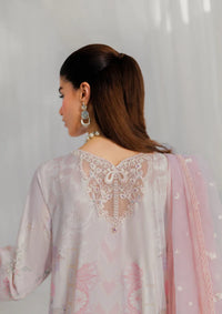 mohsin-saeed-fabrics-designer-daily-wear-formal-and-wedding-suits-within-budget-This-product-is-from-qalamkar-luxe-silk25-lk-04-marlene-is-available-on-Mohsin-saeed-fabrics-website.